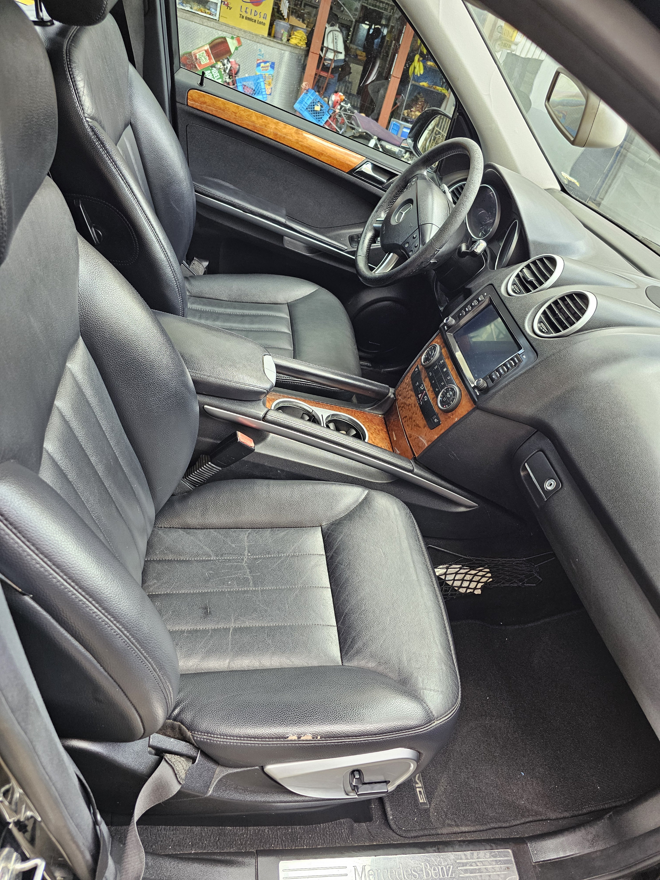 jeepetas y camionetas - Mercedes Benz ML350 2006 gasolina 4x4 3