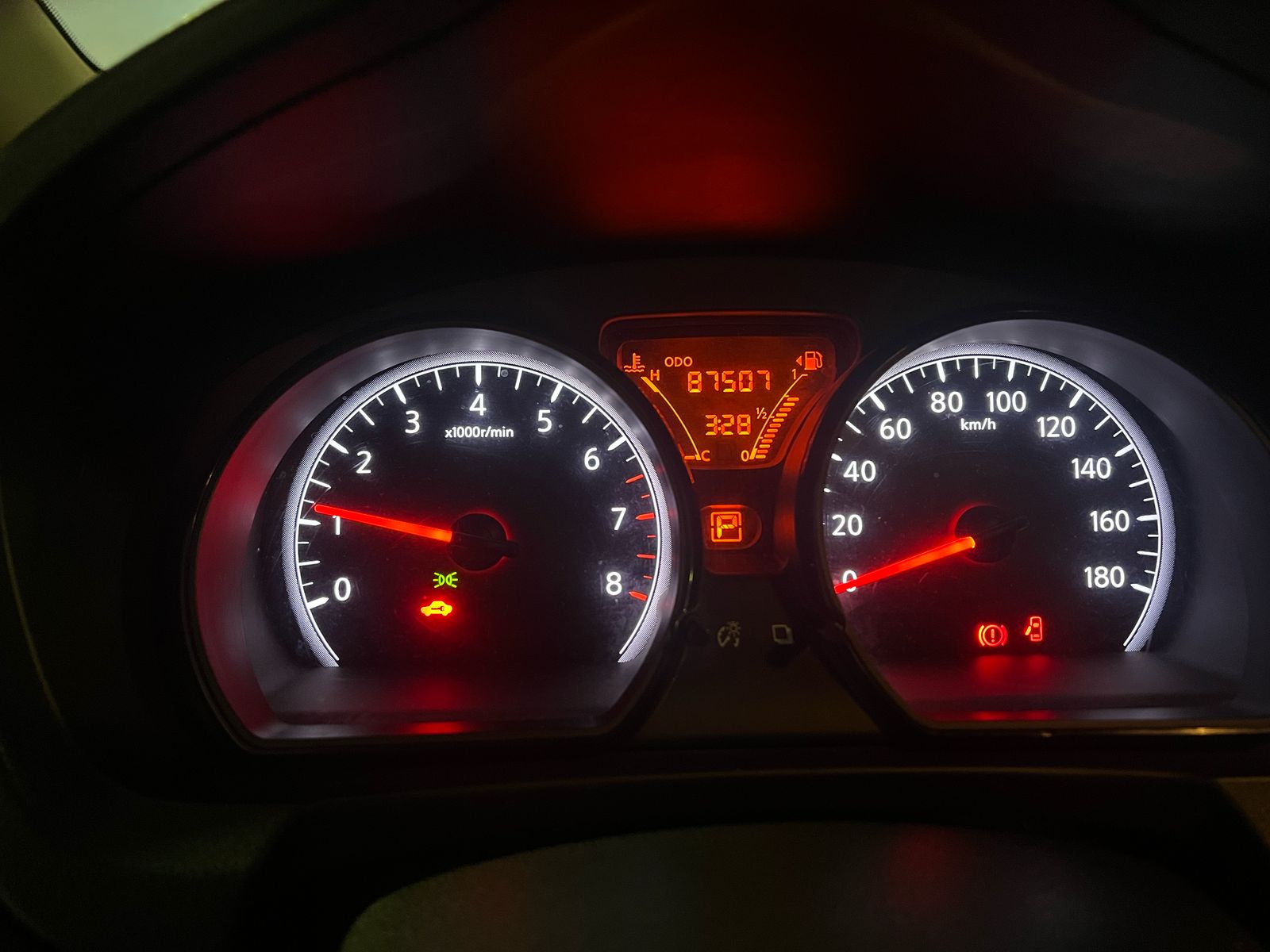carros - NISSAN NOTE USADO  3