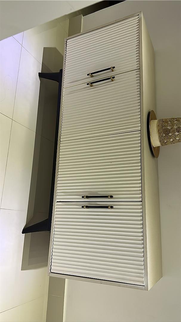 decoración y accesorios - Credenza 1