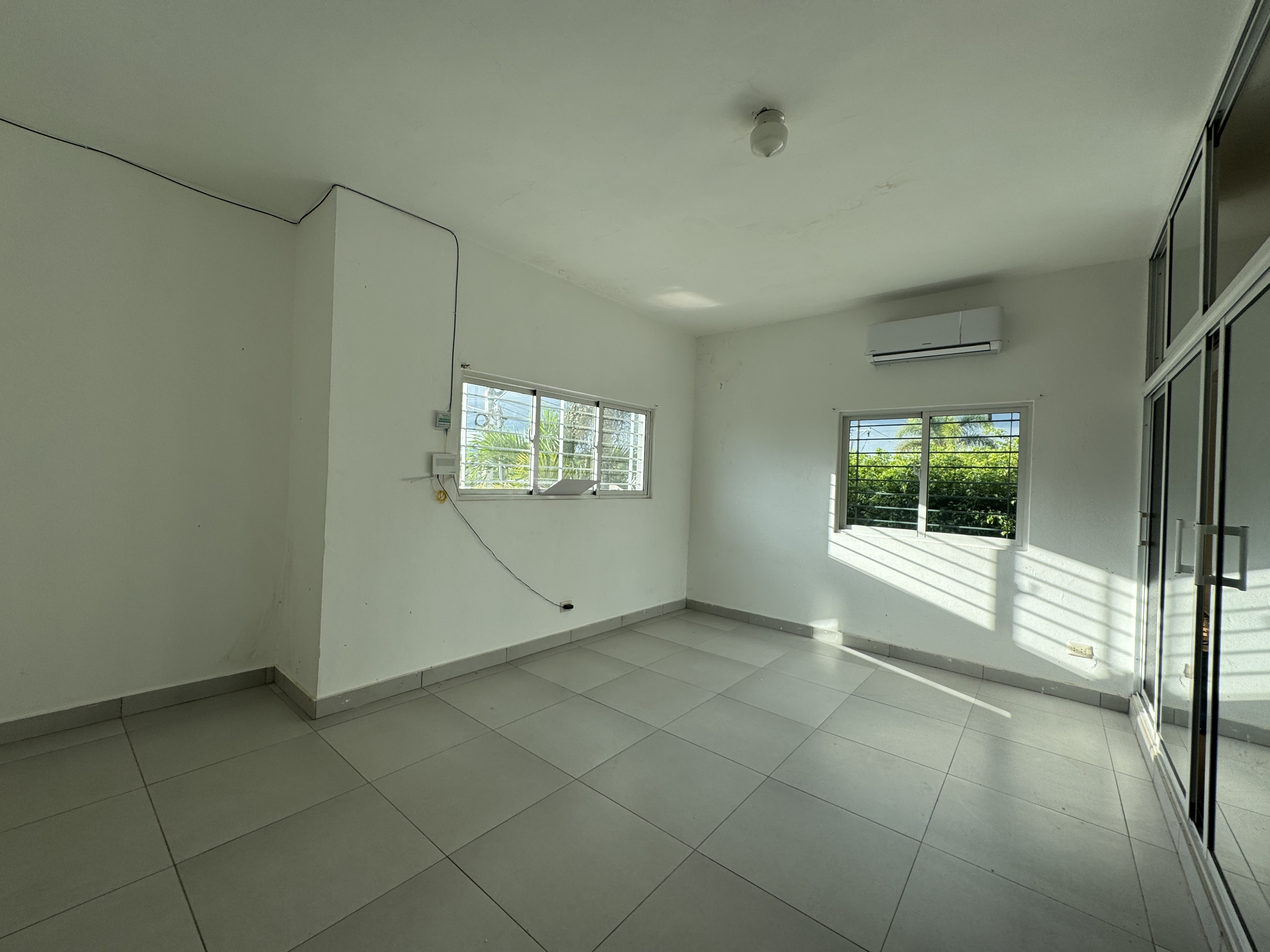 apartamentos - Amplio y espacioso Apartamento en Alquiler Matanza 3