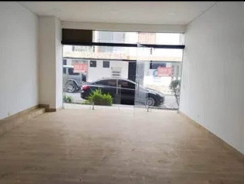 oficinas y locales comerciales - se alquila local  1