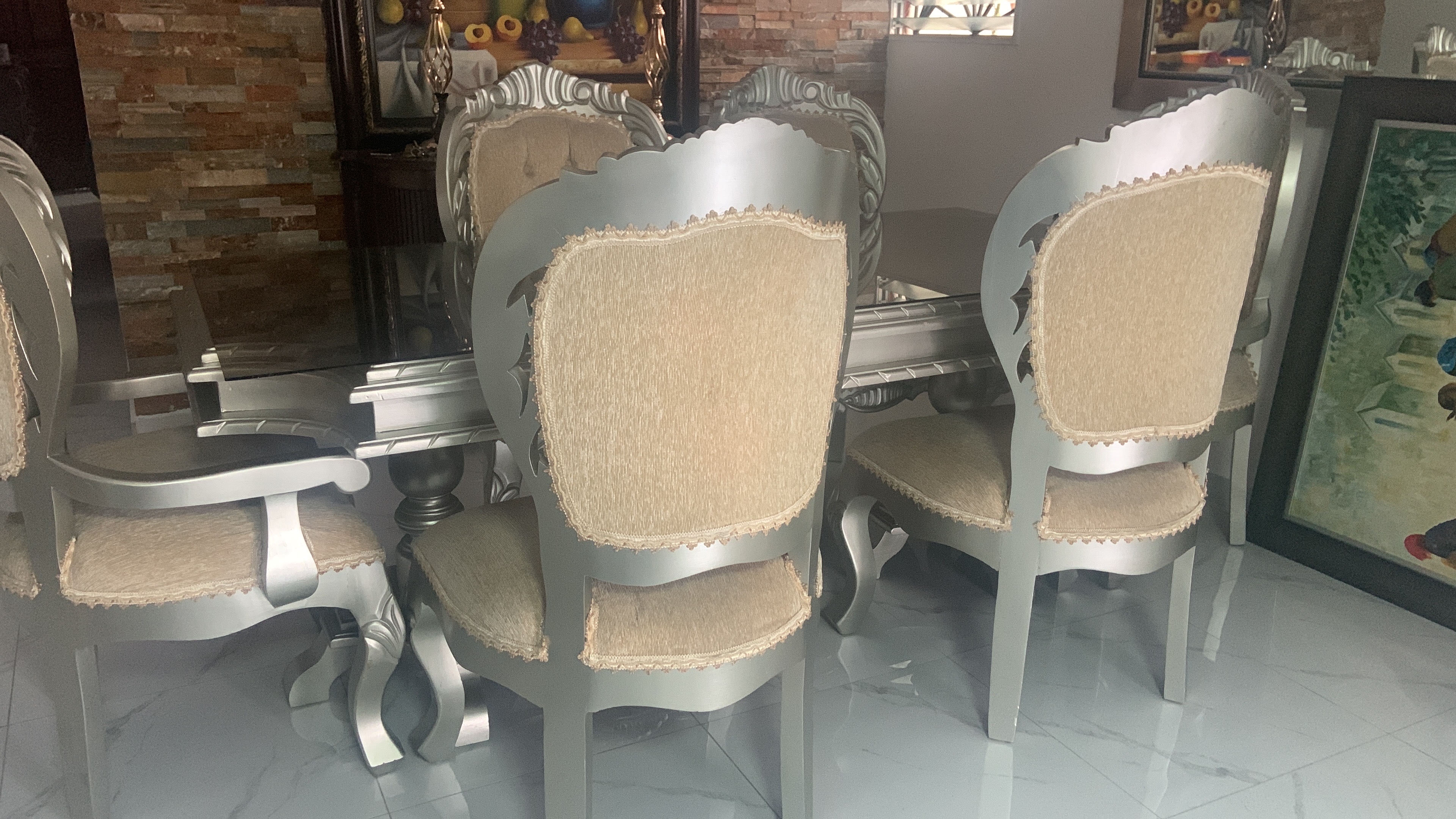 muebles y colchones - Comedor de Caoba  0