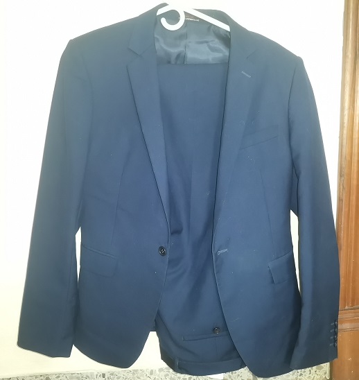 ropa para hombre - Traje de corte moderno 0