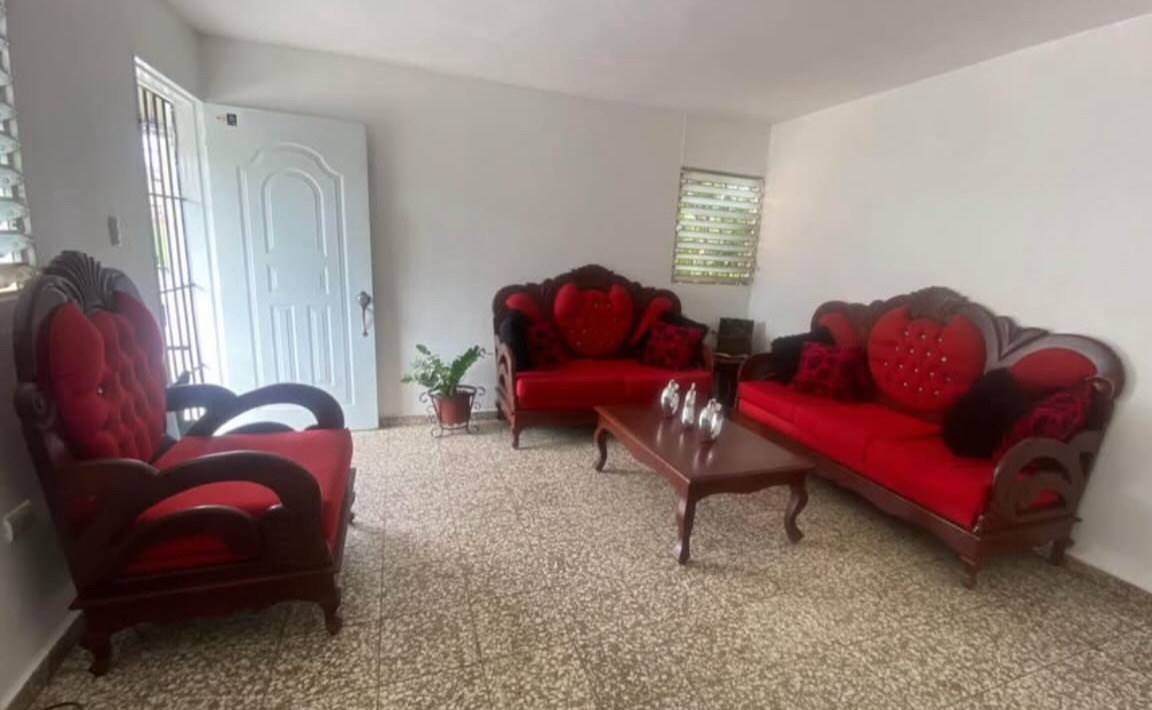 muebles y colchones -  Vendo excelente y hermoso juego de muebles .  1