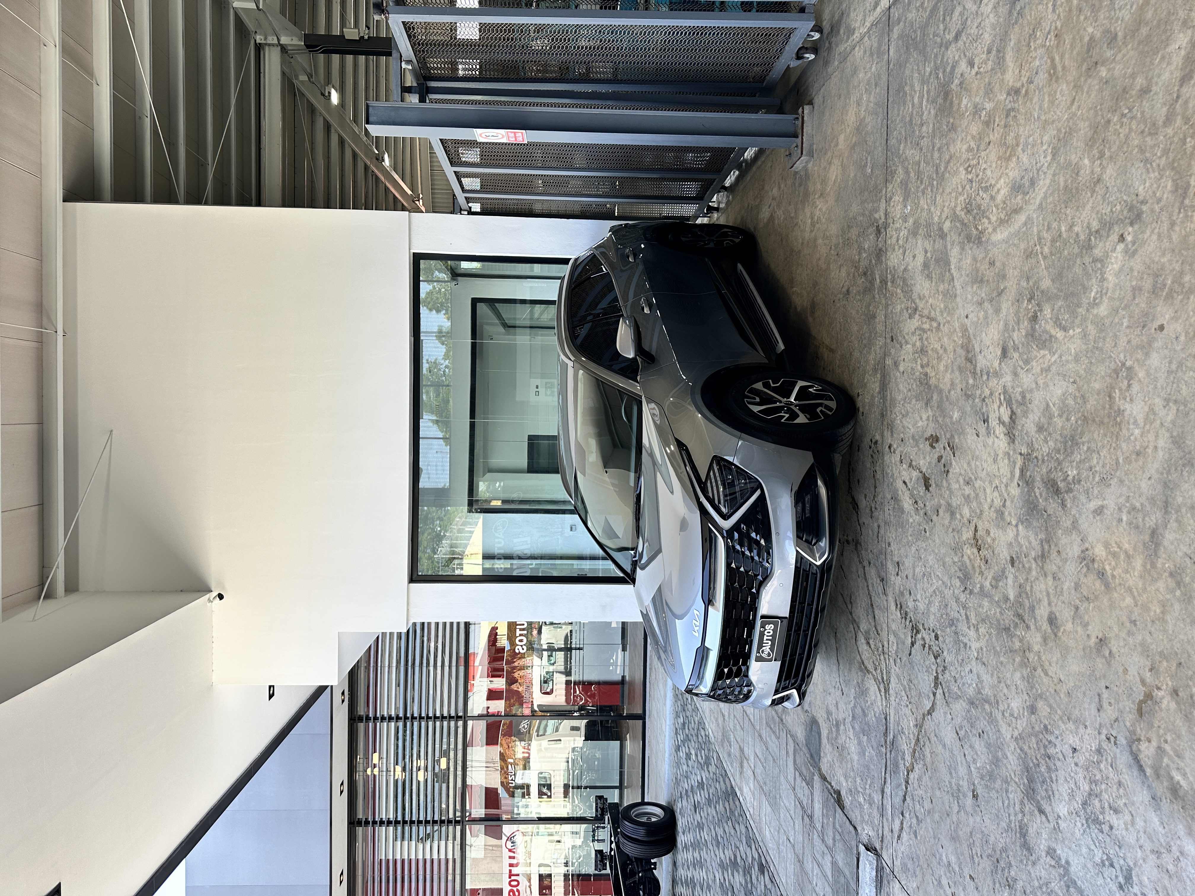 jeepetas y camionetas - Kia Sportage Luxury 2023 0