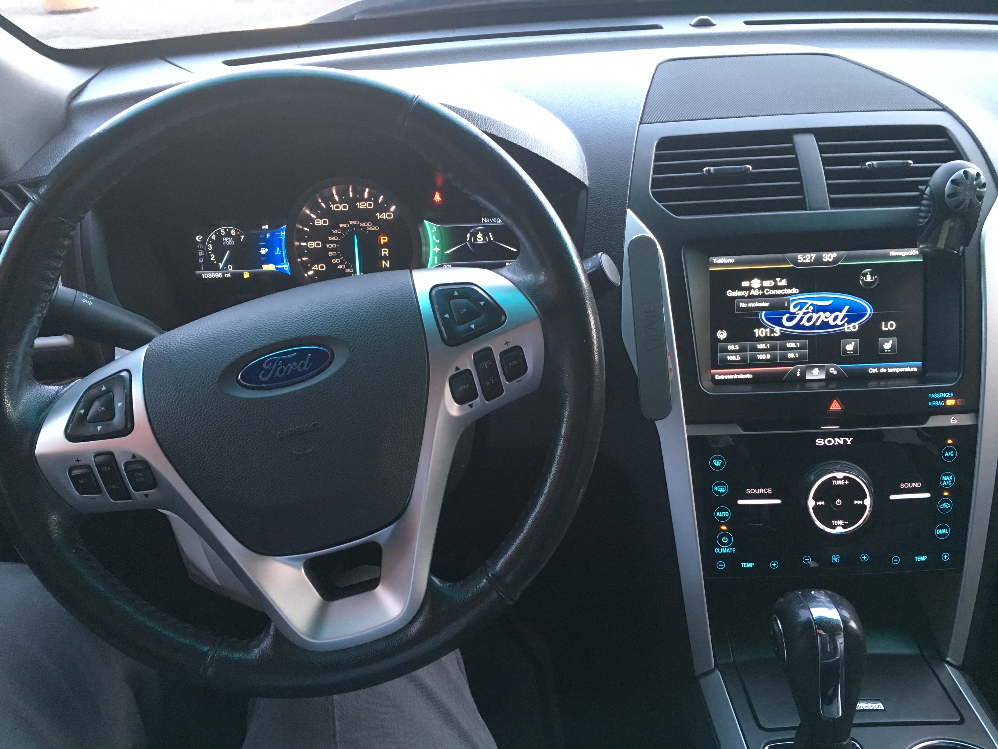 jeepetas y camionetas - Oportunidad Ford Explorer en excelente condiciones 3