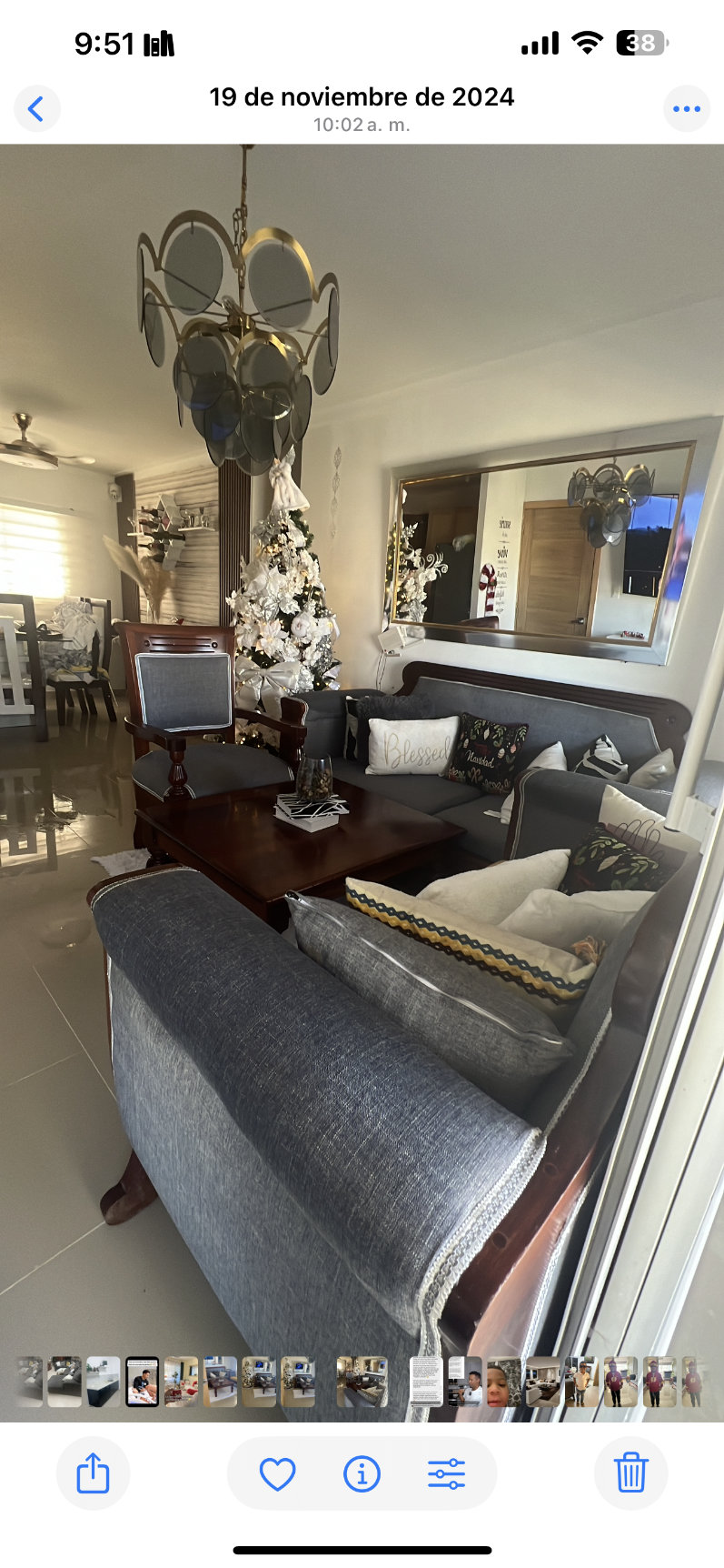 muebles y colchones - venta de juego de mueble de caoba y comedor de 6 silla de pura caoba  0