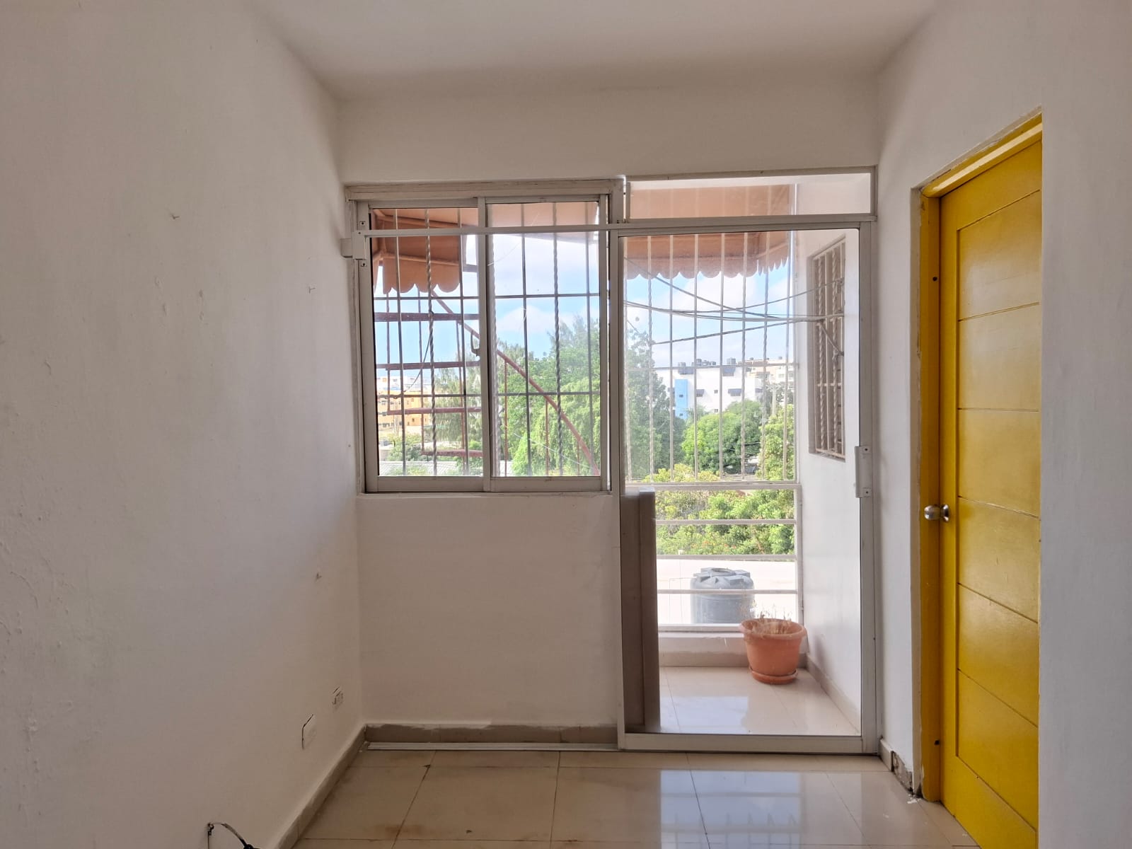 apartamentos - Vendo apartamento en el Cacique 1