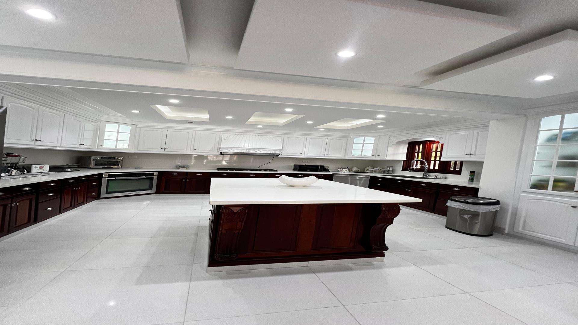 casas - Casa en sector exclusivo 4