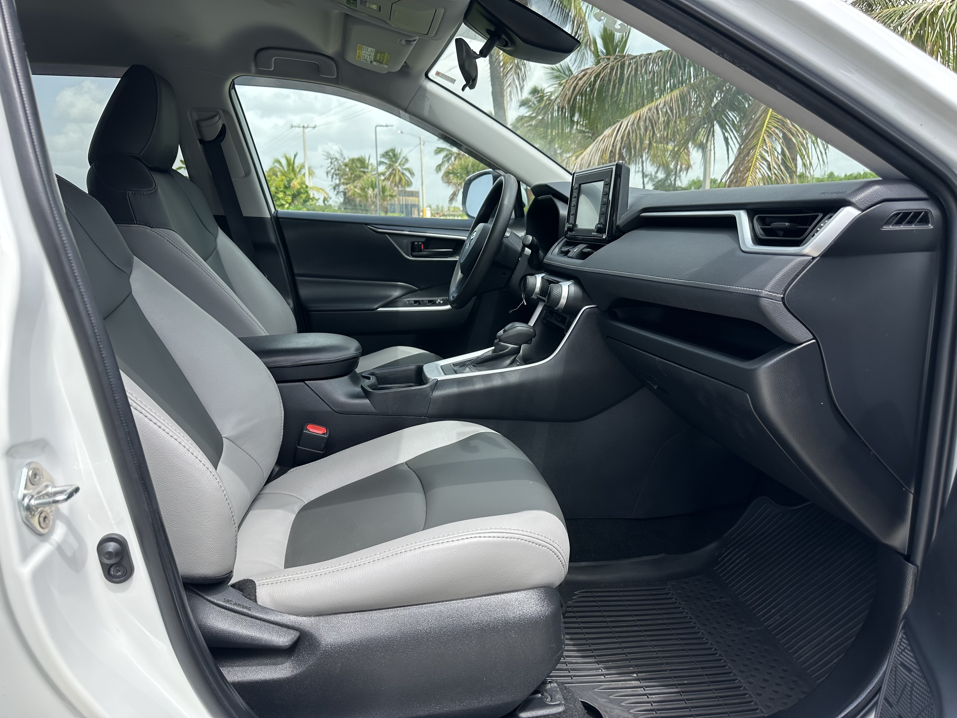 jeepetas y camionetas - TOYOTA RAV4 LE PLUS 2020 SÚPER SANA!RECIÉN IMPORTADA 100% AMERICANA SIN DETALLE! 7