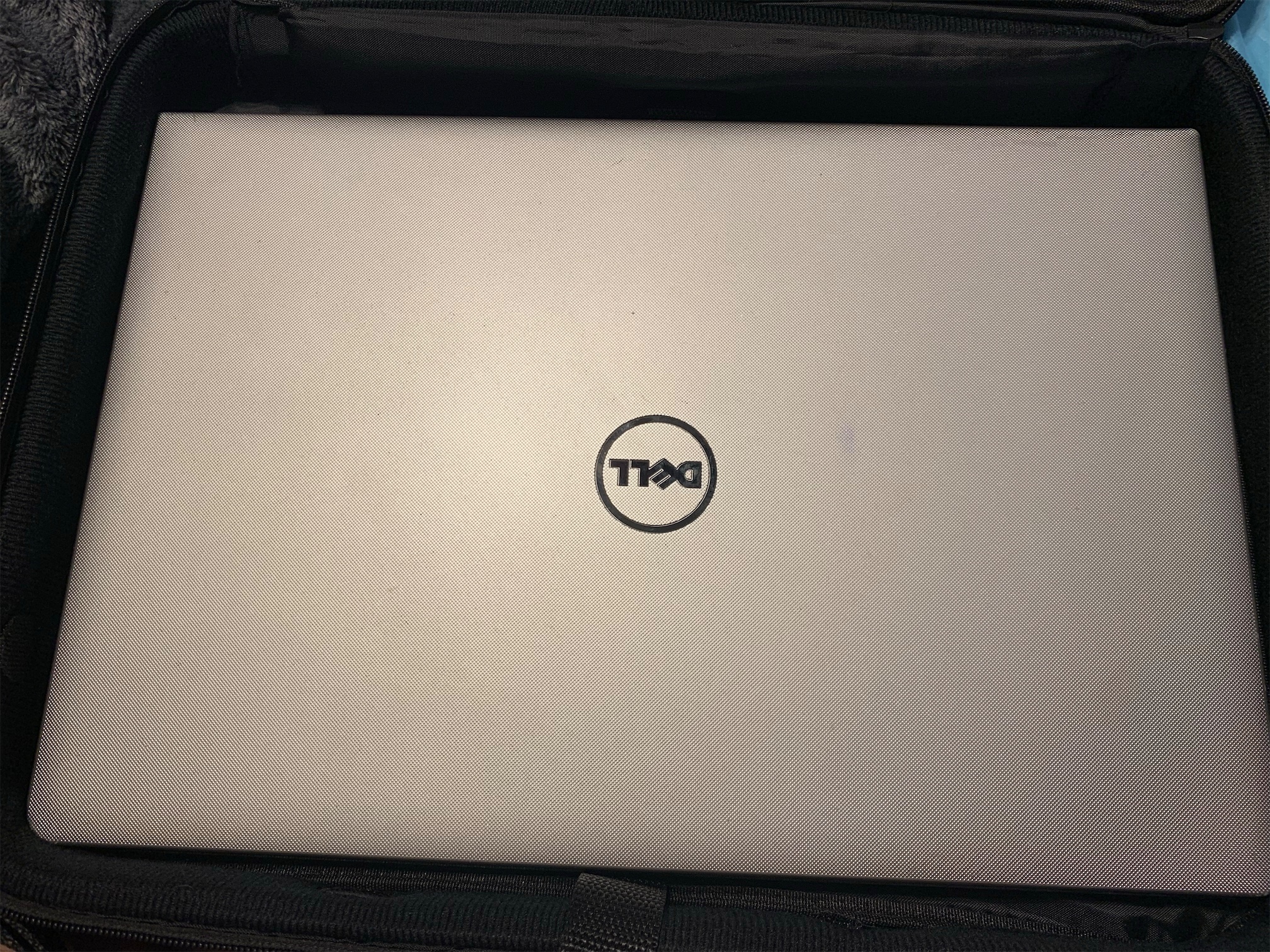 computadoras y laptops - Vendo DELL i5, 16 Gb de Ram 480 GB SSD  2