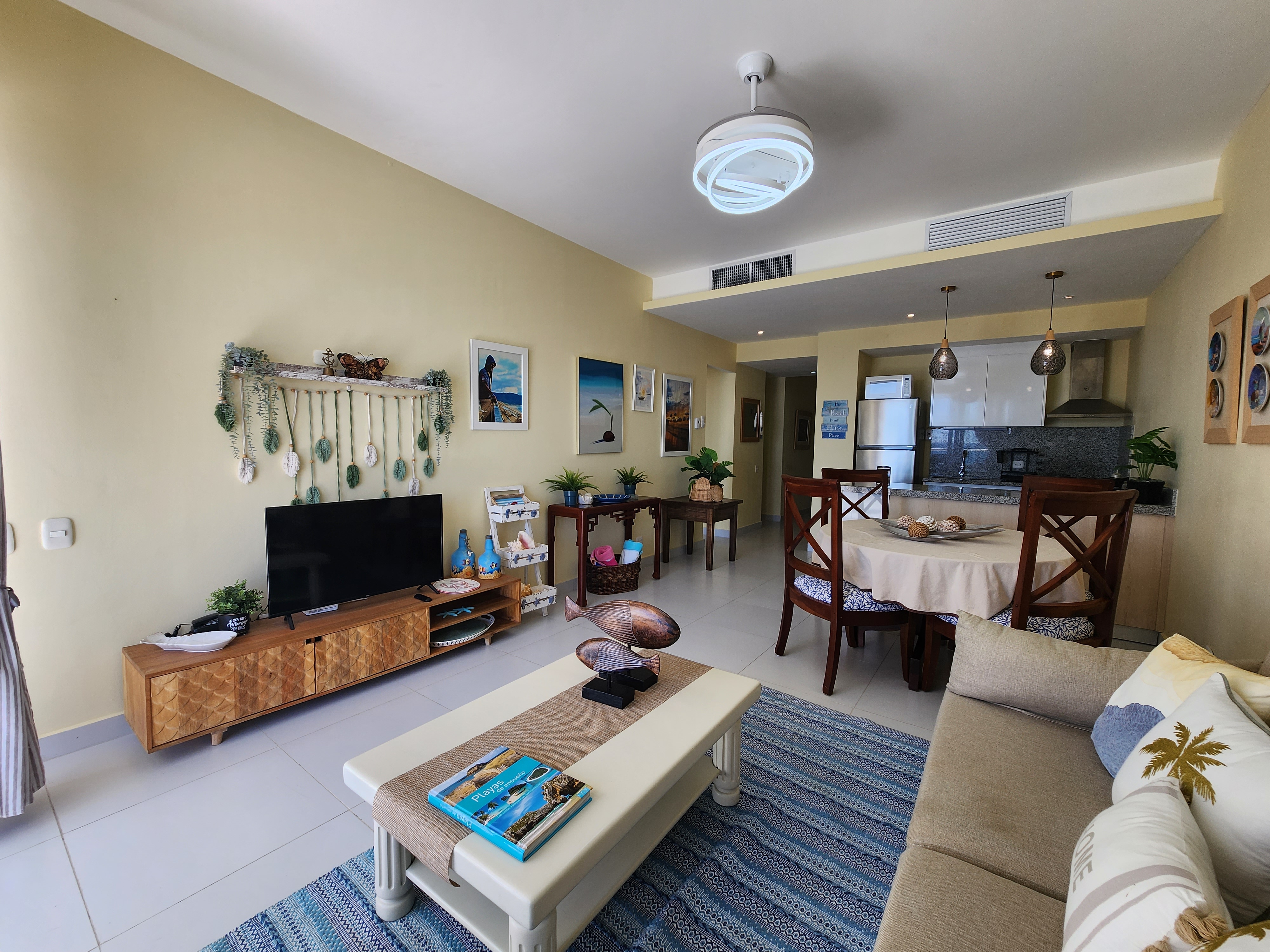 apartamentos - Apartamento en Primera Linea de Playa Juan Dolio 3