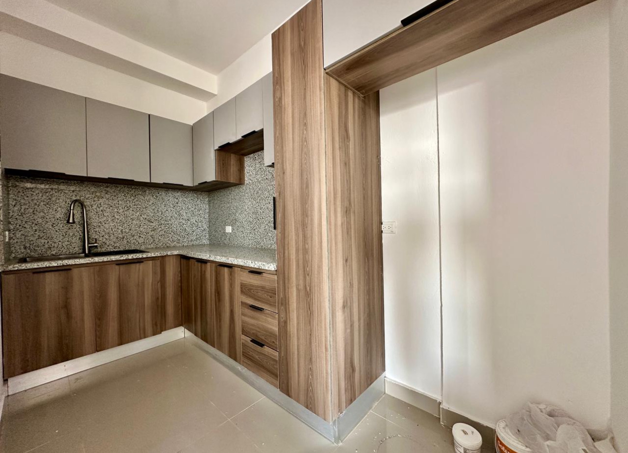 casas - venta de casa en proyecto cerrado autopista de san isidro prado oriental  9