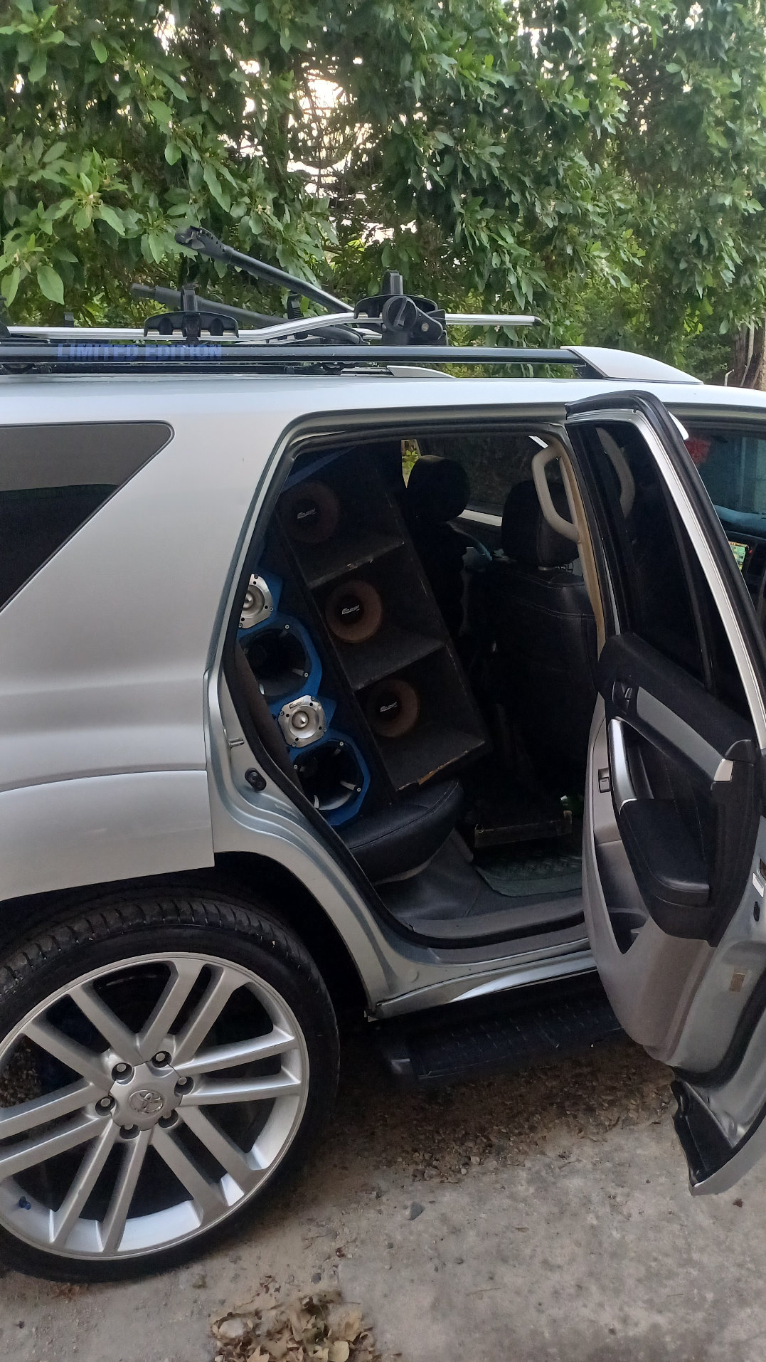 jeepetas y camionetas - la más nueva  4