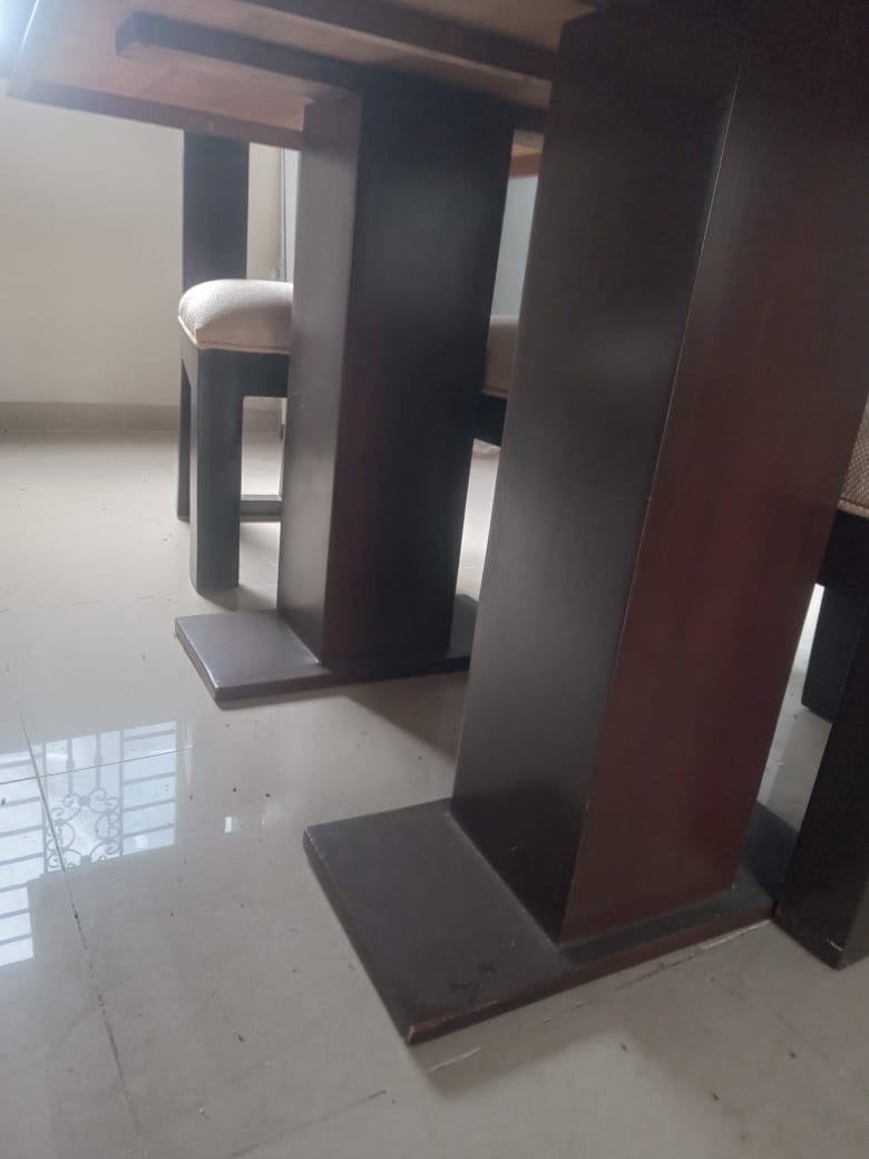 muebles y colchones - comedor 6 sillas, CAOBA, recien tapicado 5