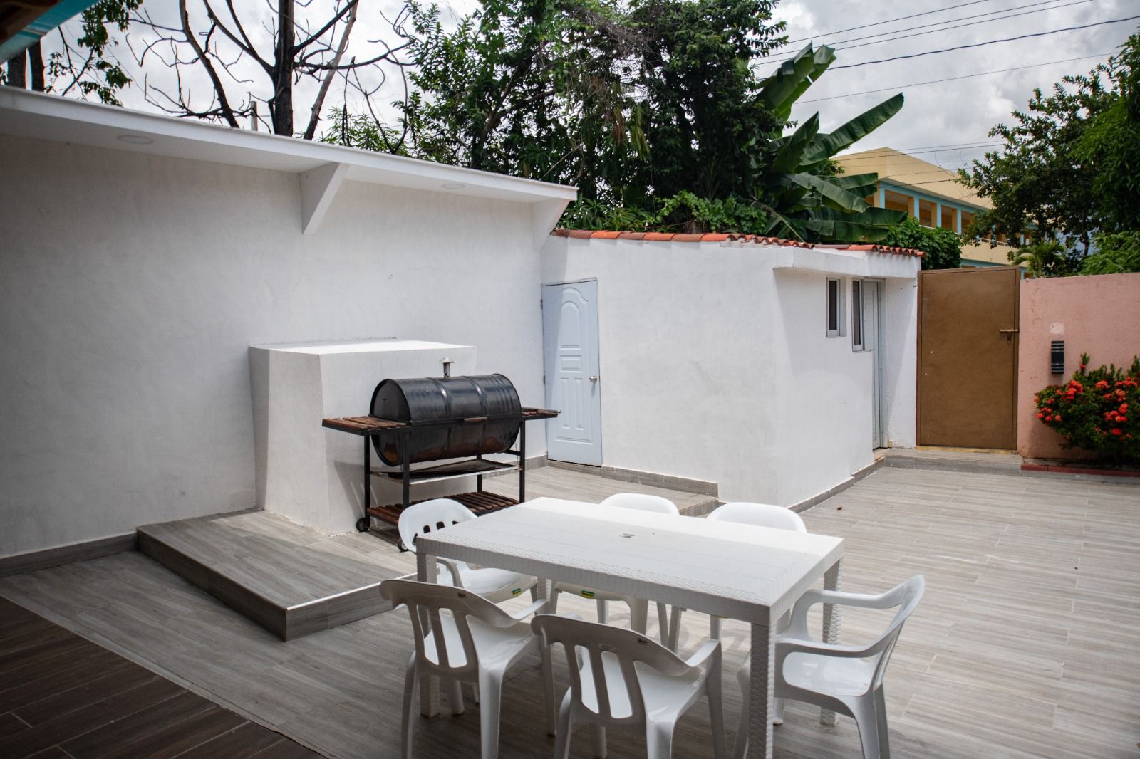 casas - Casa en venta manoguayabo de 2 niveles con piscina 4