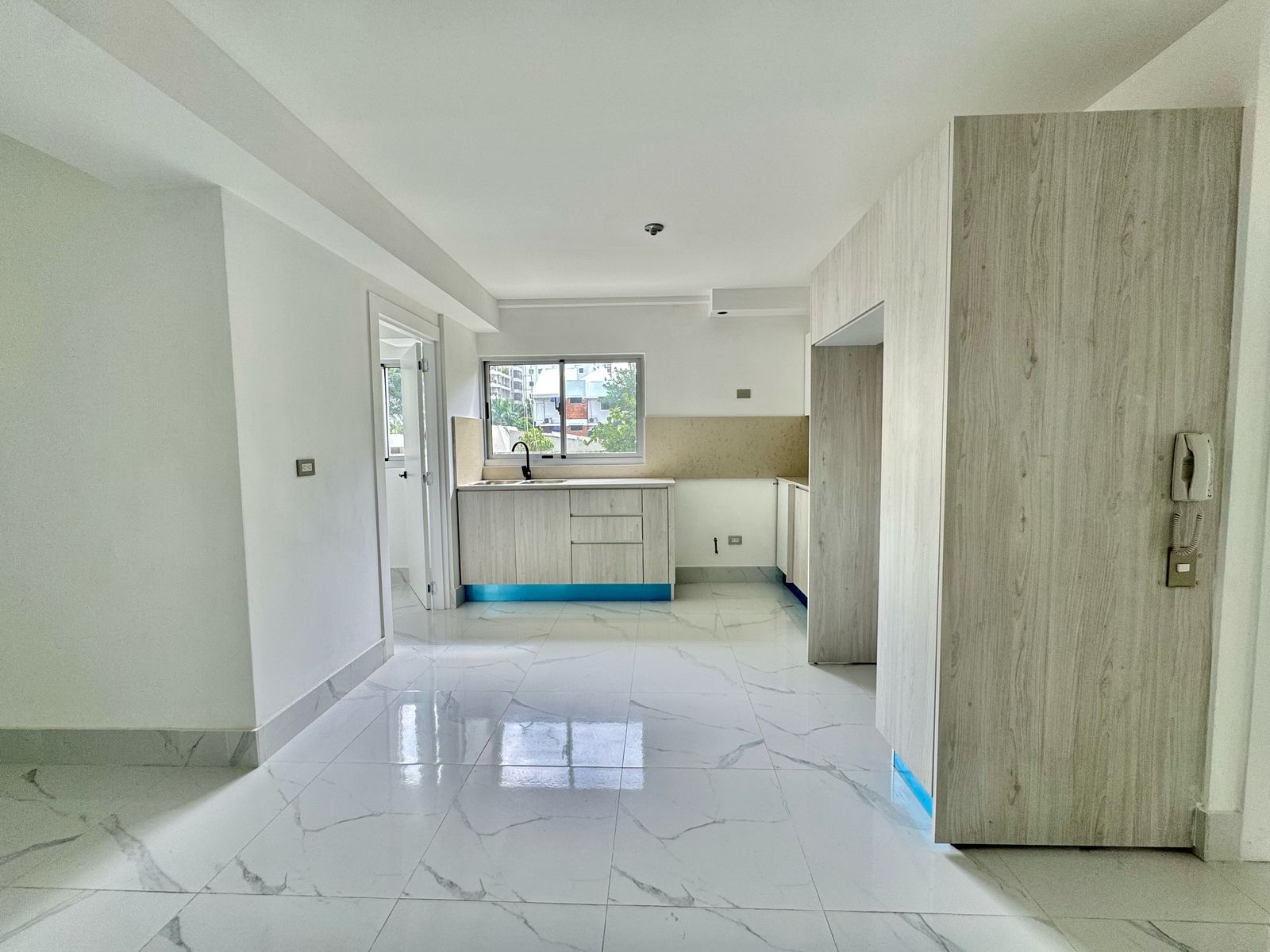 apartamentos - Apartamento Nuevo en Venta PIANTINI ,USD$280,000.0 5