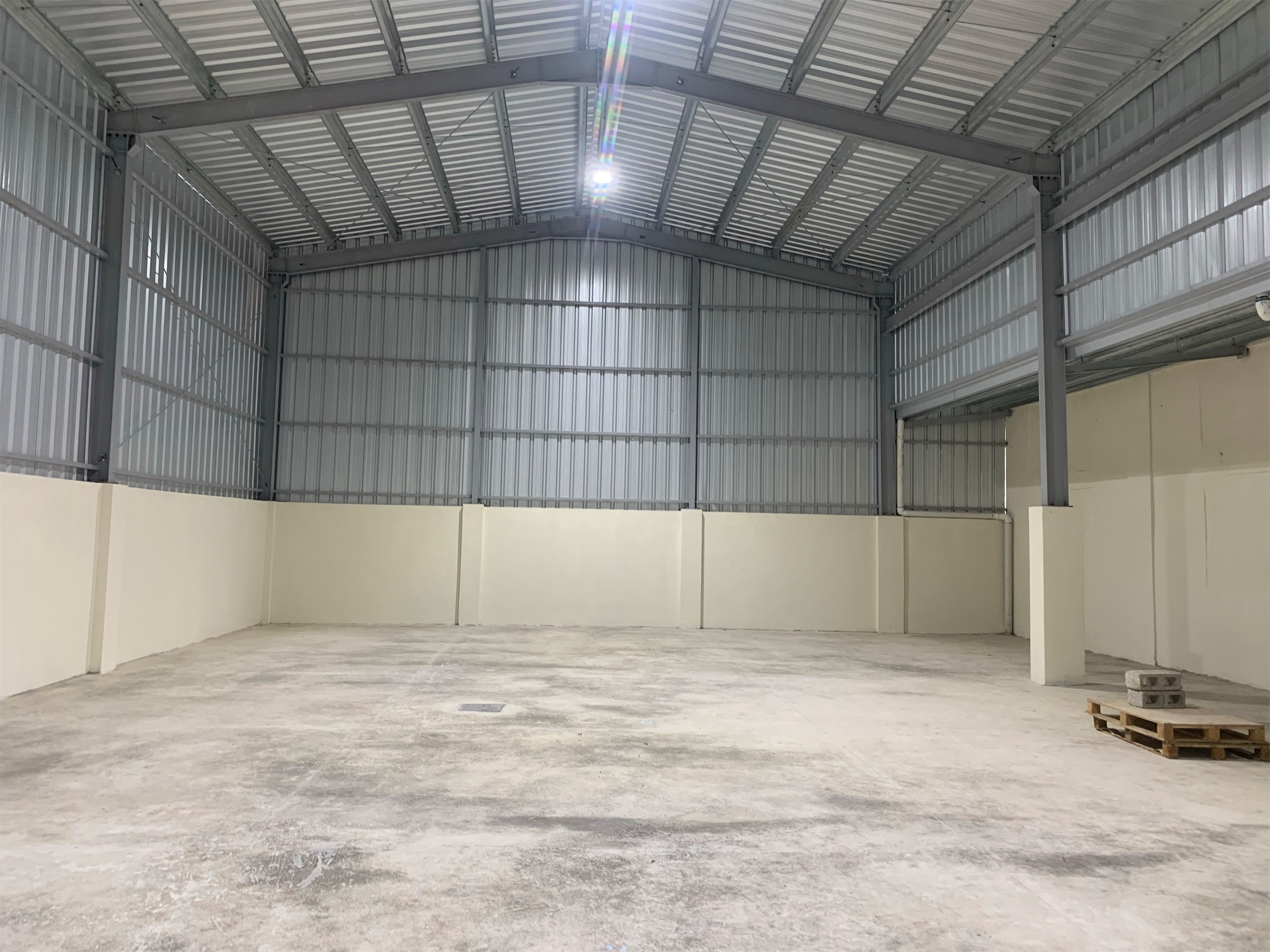 oficinas y locales comerciales - Almacén en herrera 4
