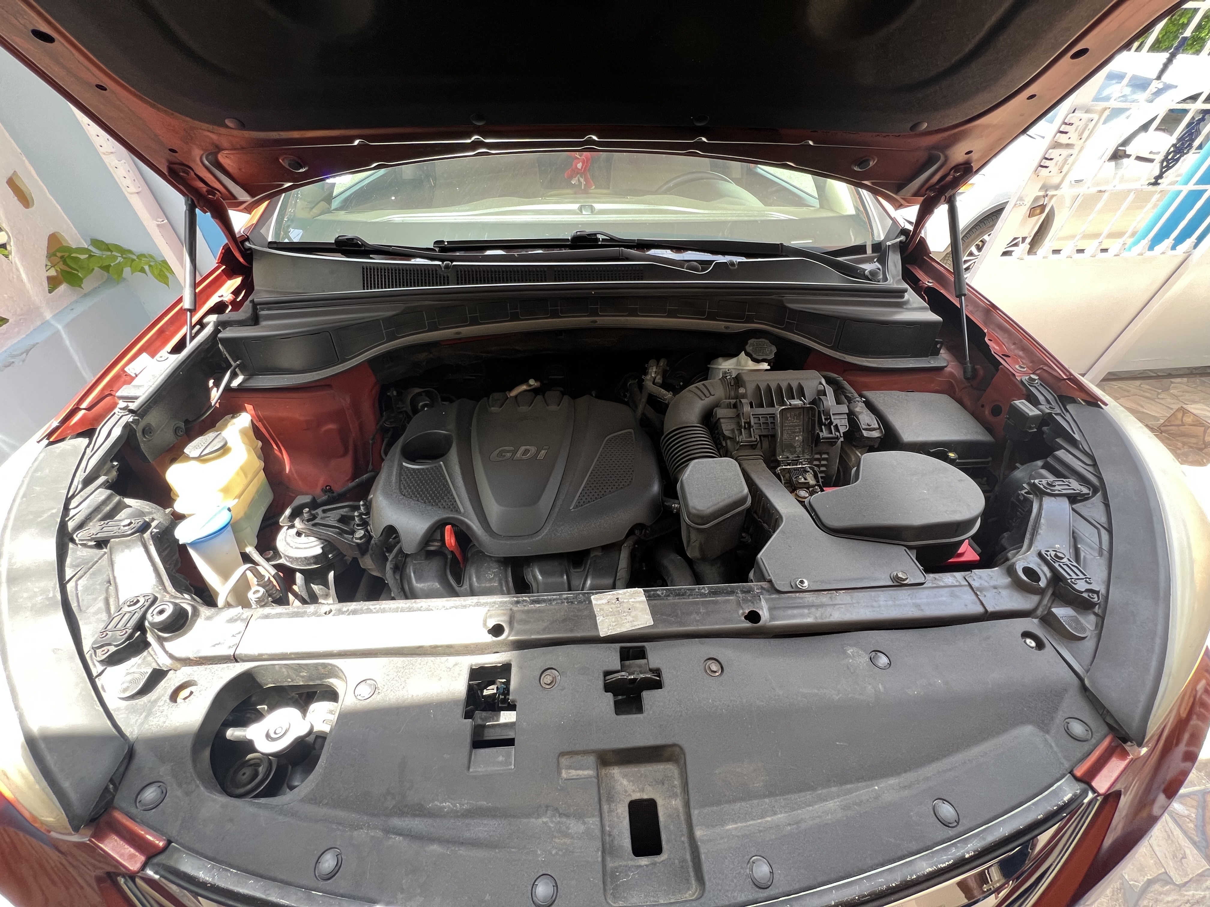jeepetas y camionetas - Hyundai Santa Fe AWD 2015 4