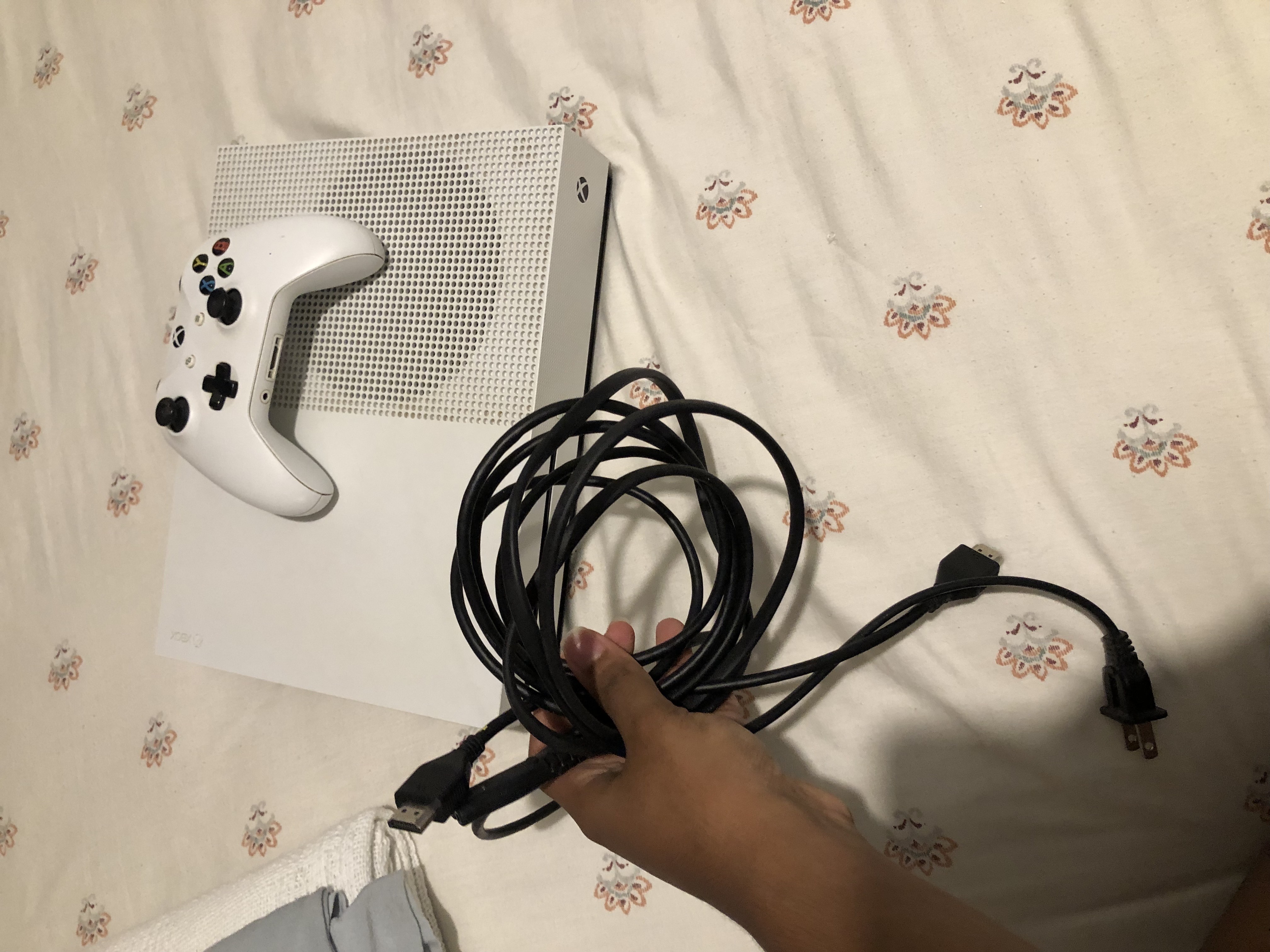 consolas y videojuegos - Xbox One S 2
