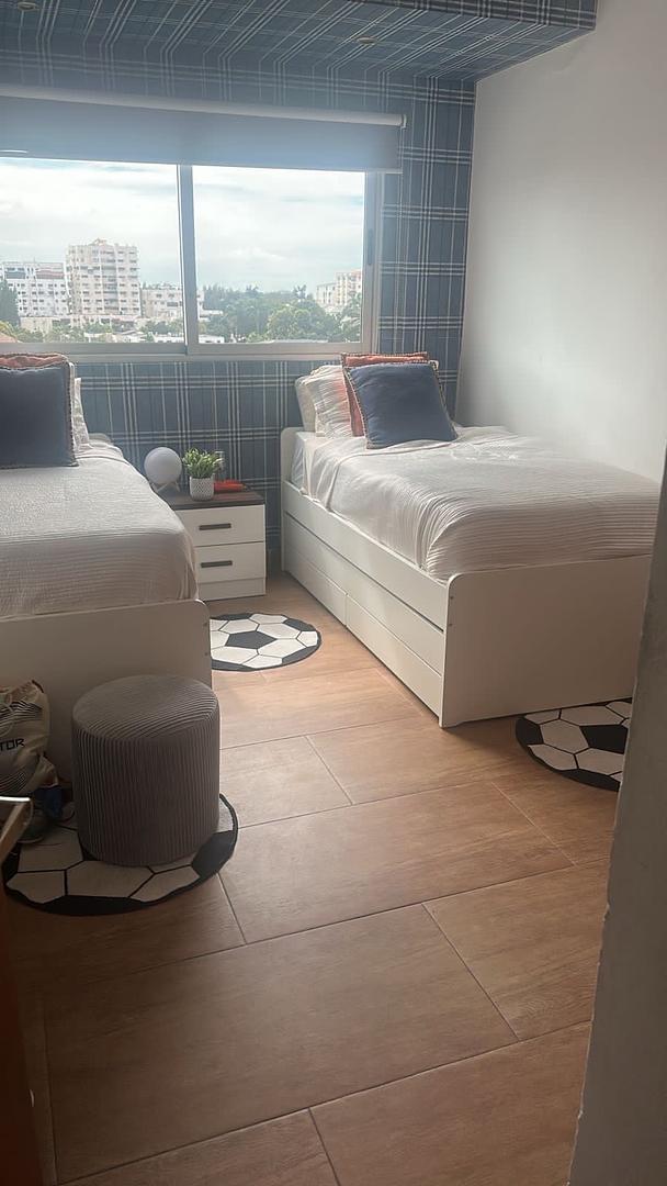 apartamentos - SE VENDE APARTAMENTO EN BELLA VISTA! 4