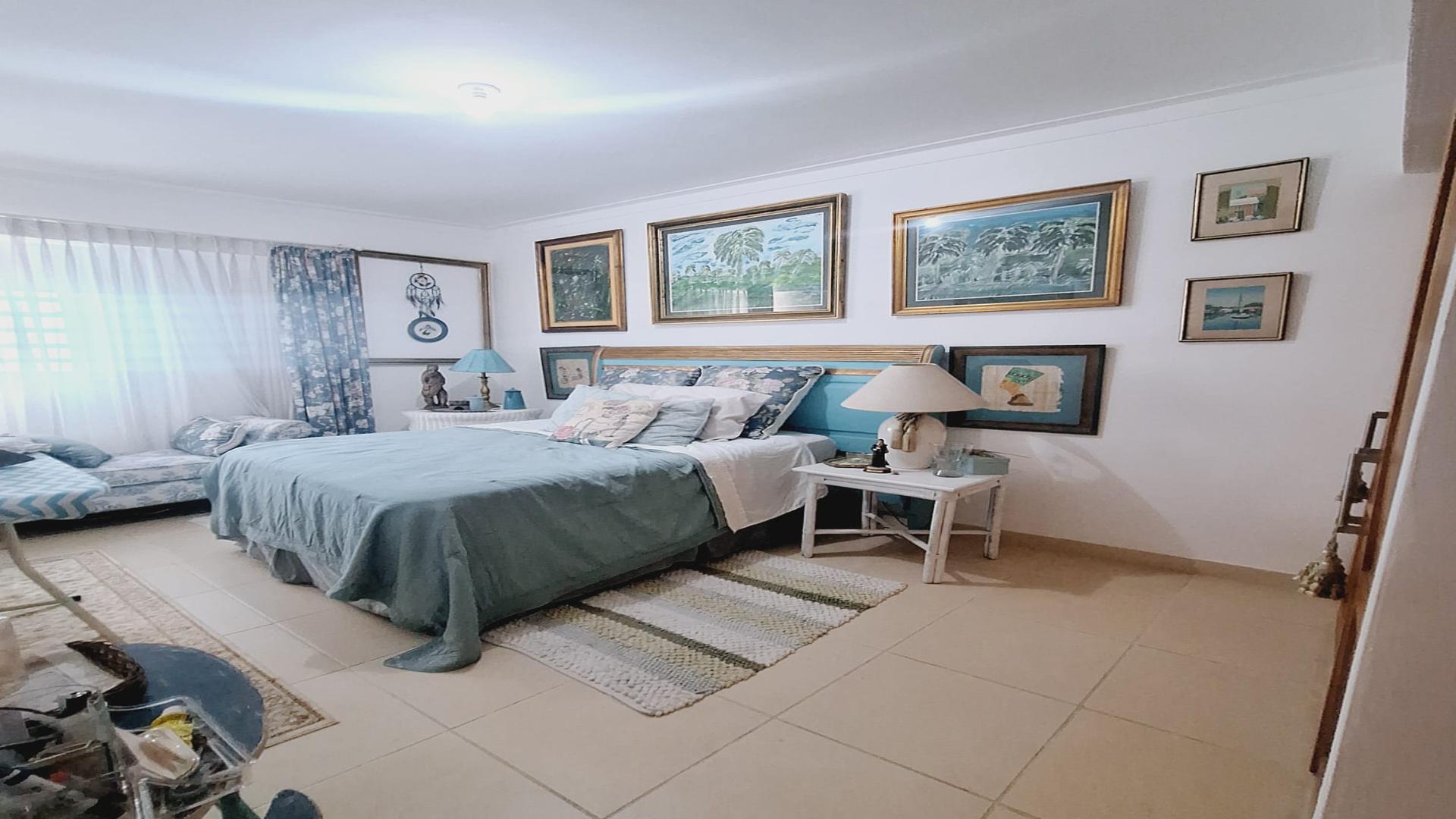 apartamentos - Vendo apartamento en Evaristo Morales de 3 habitaciones  2