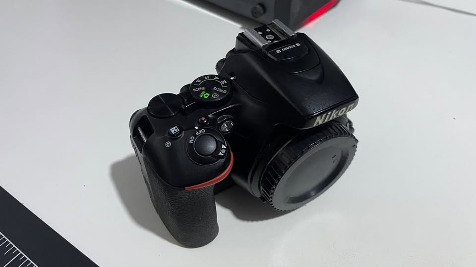 camaras y audio - CÁMARA NIKON D5600 1