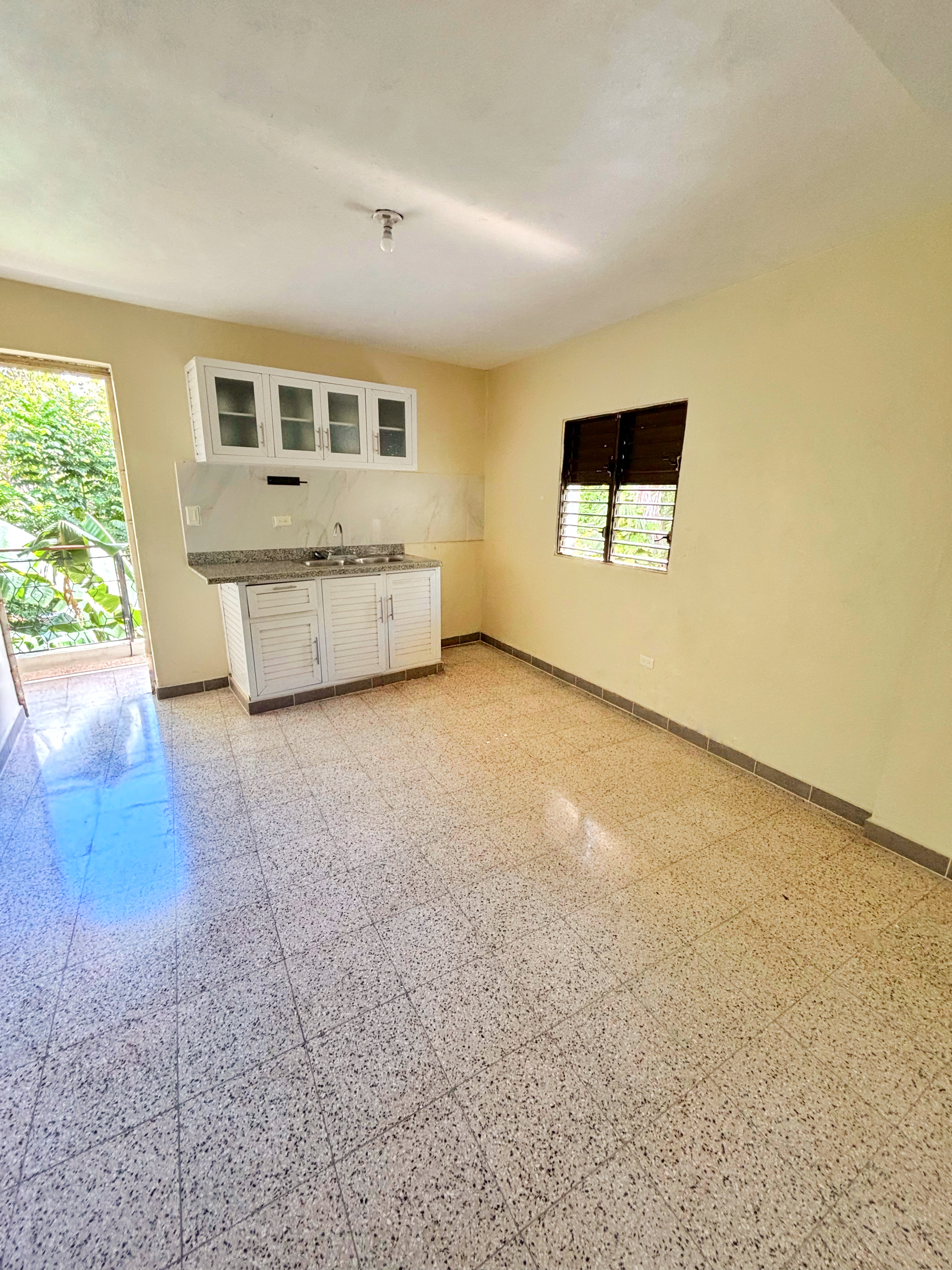 apartamentos - Alquilo apartamento 3H parte atrás La Agustina 3