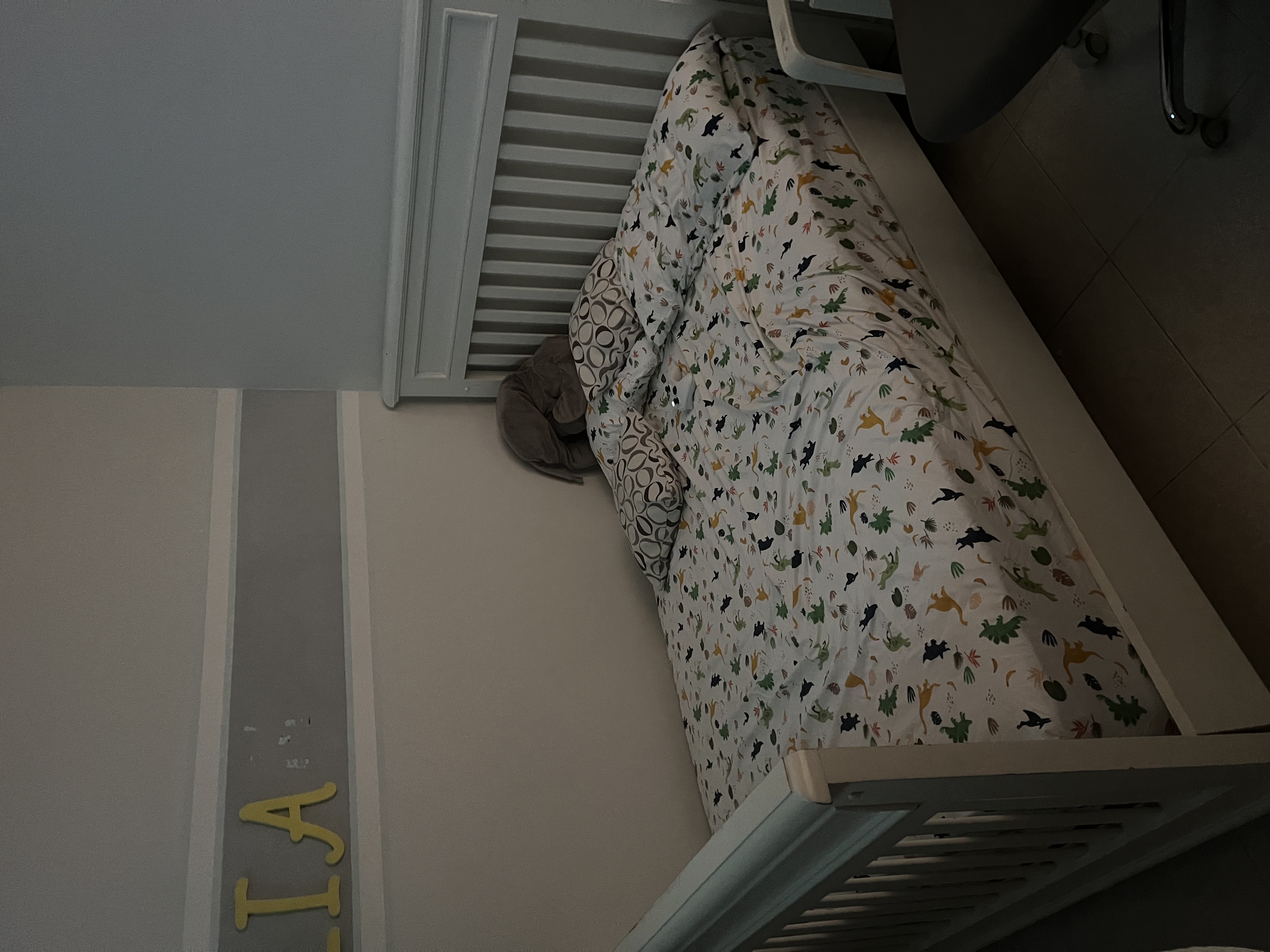 muebles y colchones - Cama full de 1 1/2 plaza 2
