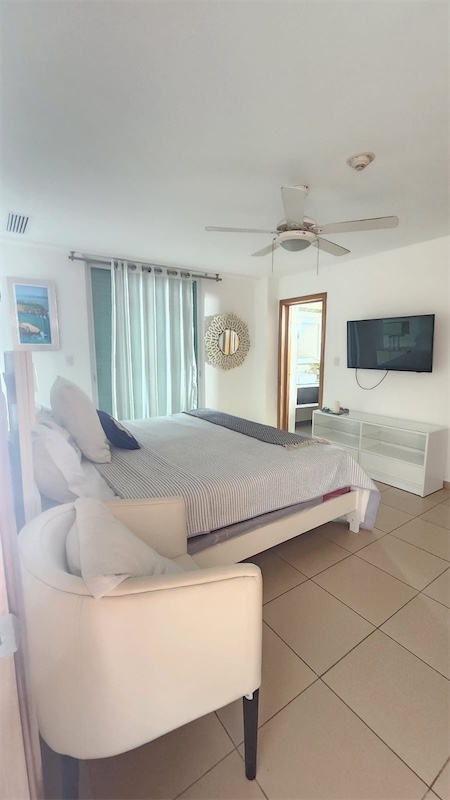 apartamentos - Venta de apartamento primera línea de playa en Marbella Juan Dolio vista al mar 3