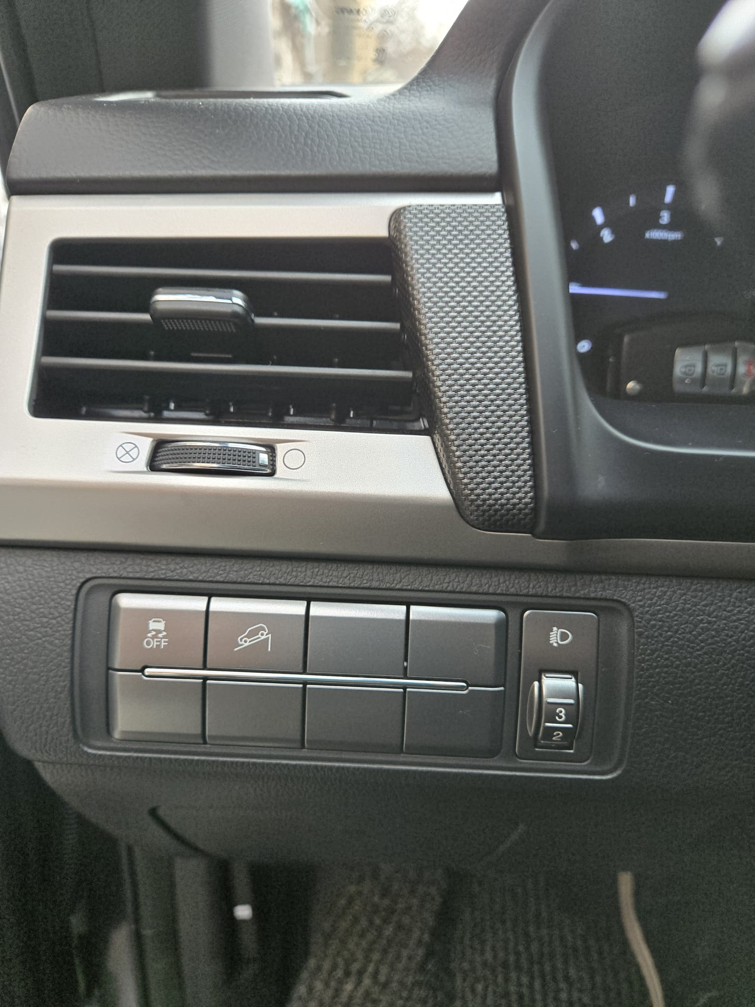 jeepetas y camionetas - KGM REXTON 2019 GRIS OSCURO DIESEL 5