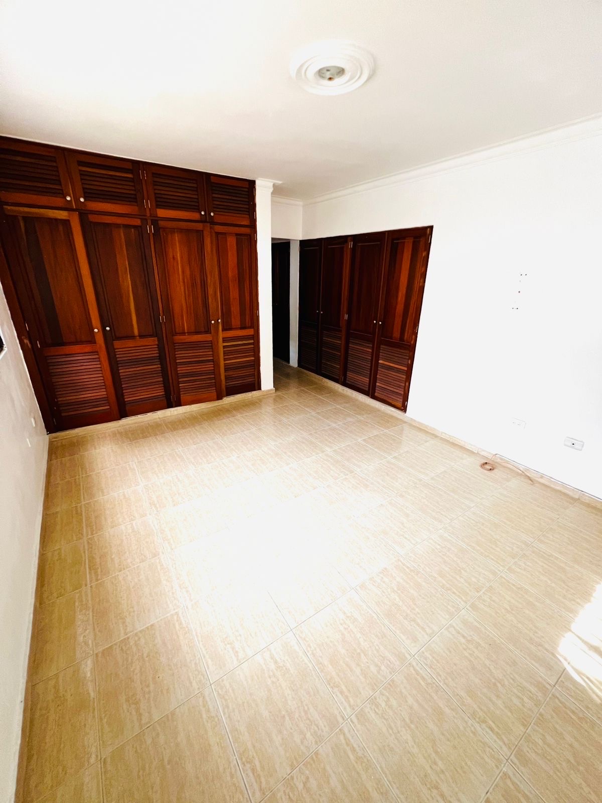 apartamentos - alquiló hermoso apartamento en Naco. 5