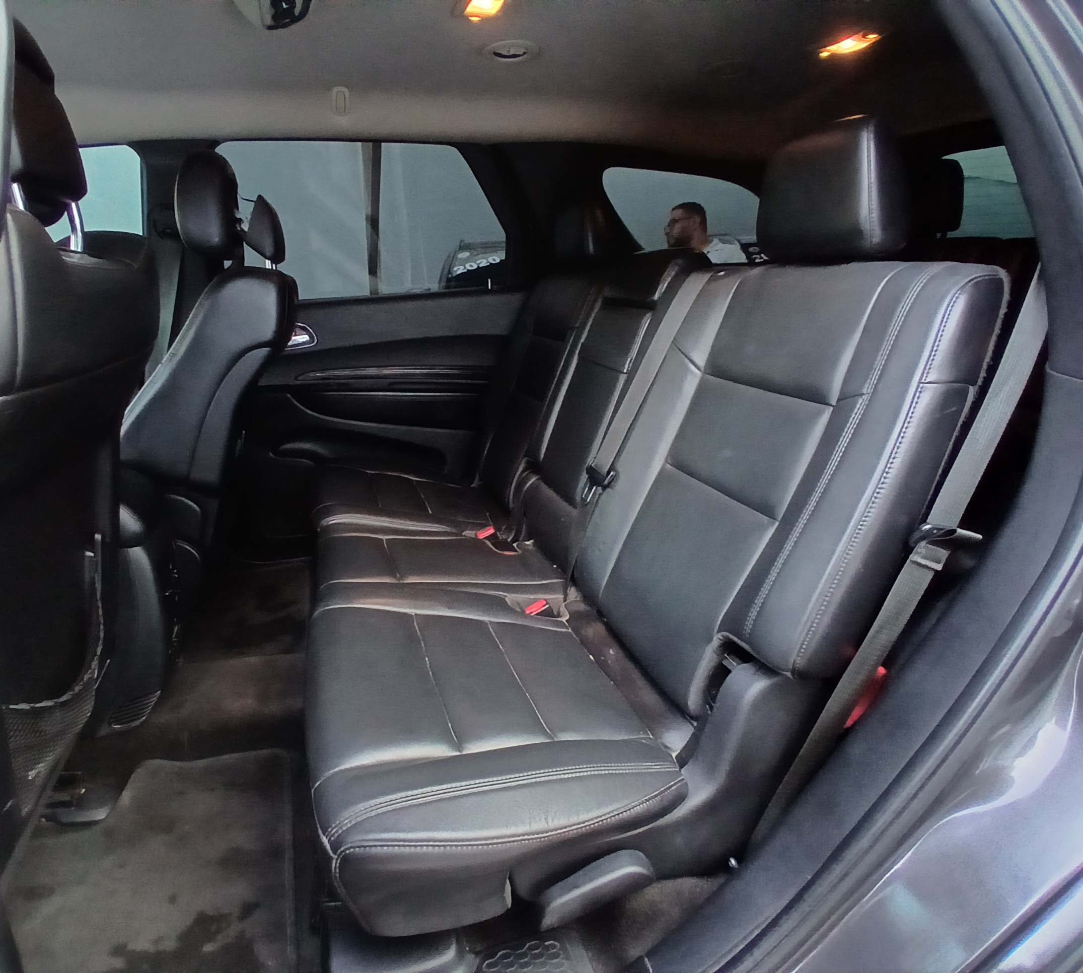 jeepetas y camionetas - DOSGE DURANDO LIMITED 2014 5
