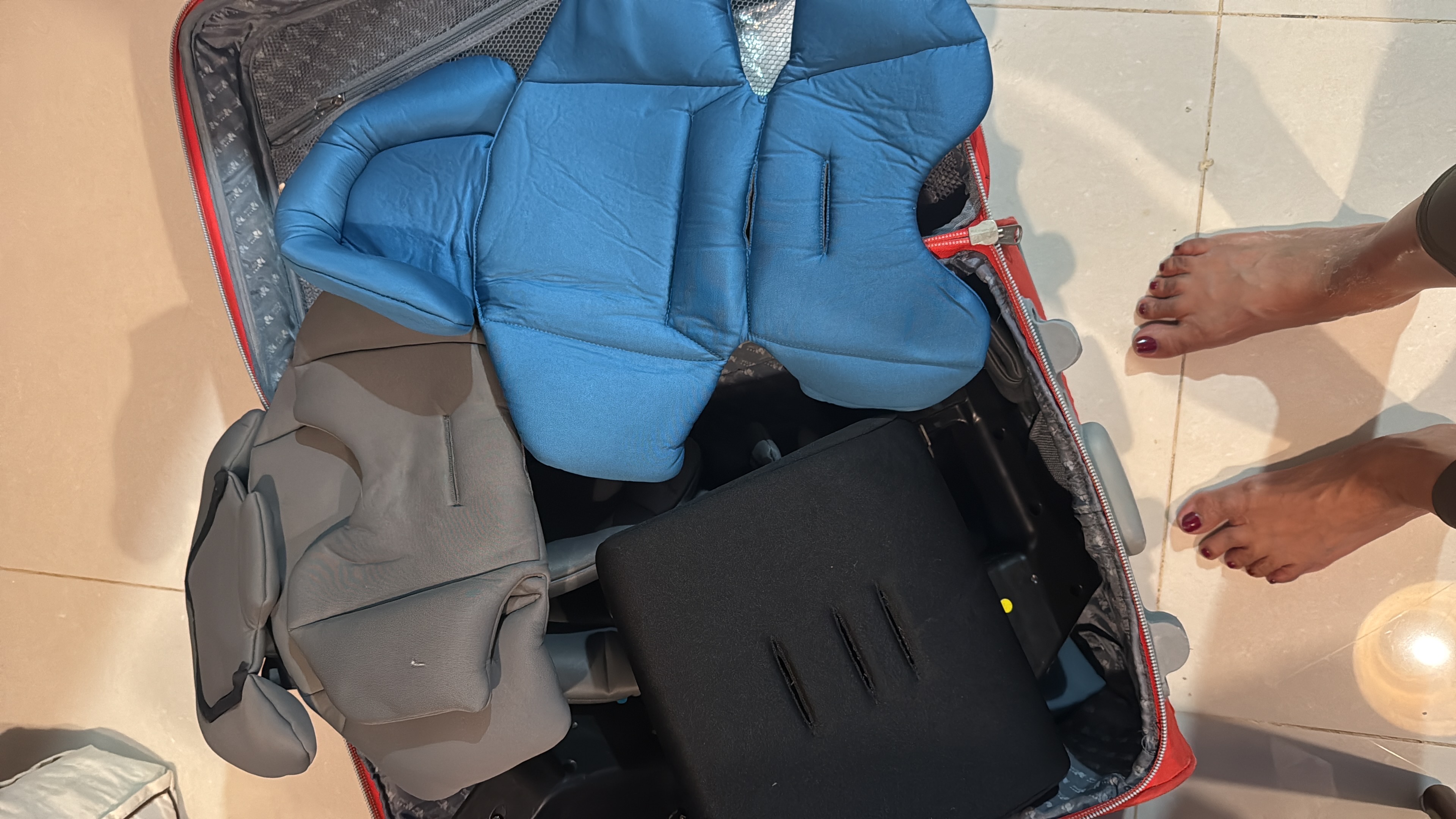 coches y sillas - VENDO SILLA DE CARRO DIONO DE SEGUNDA MANO más accesorios  2