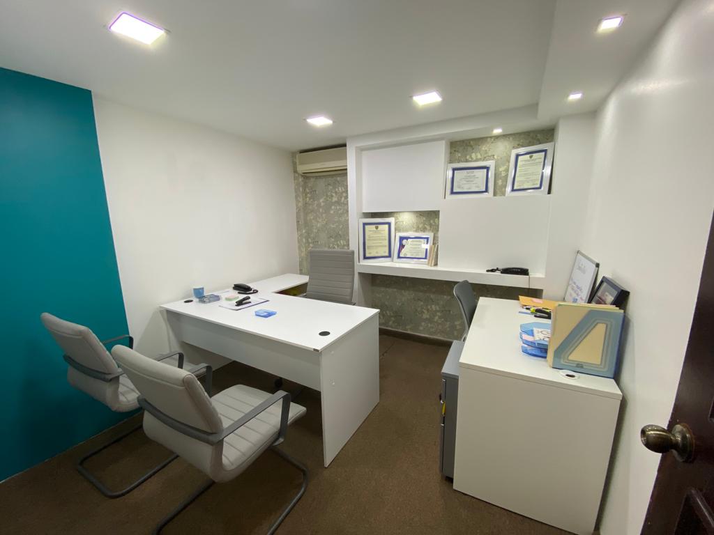 oficinas y locales comerciales - OFICINAS PRIVADAS CÉNTRICAS CON SERVICIOS  2