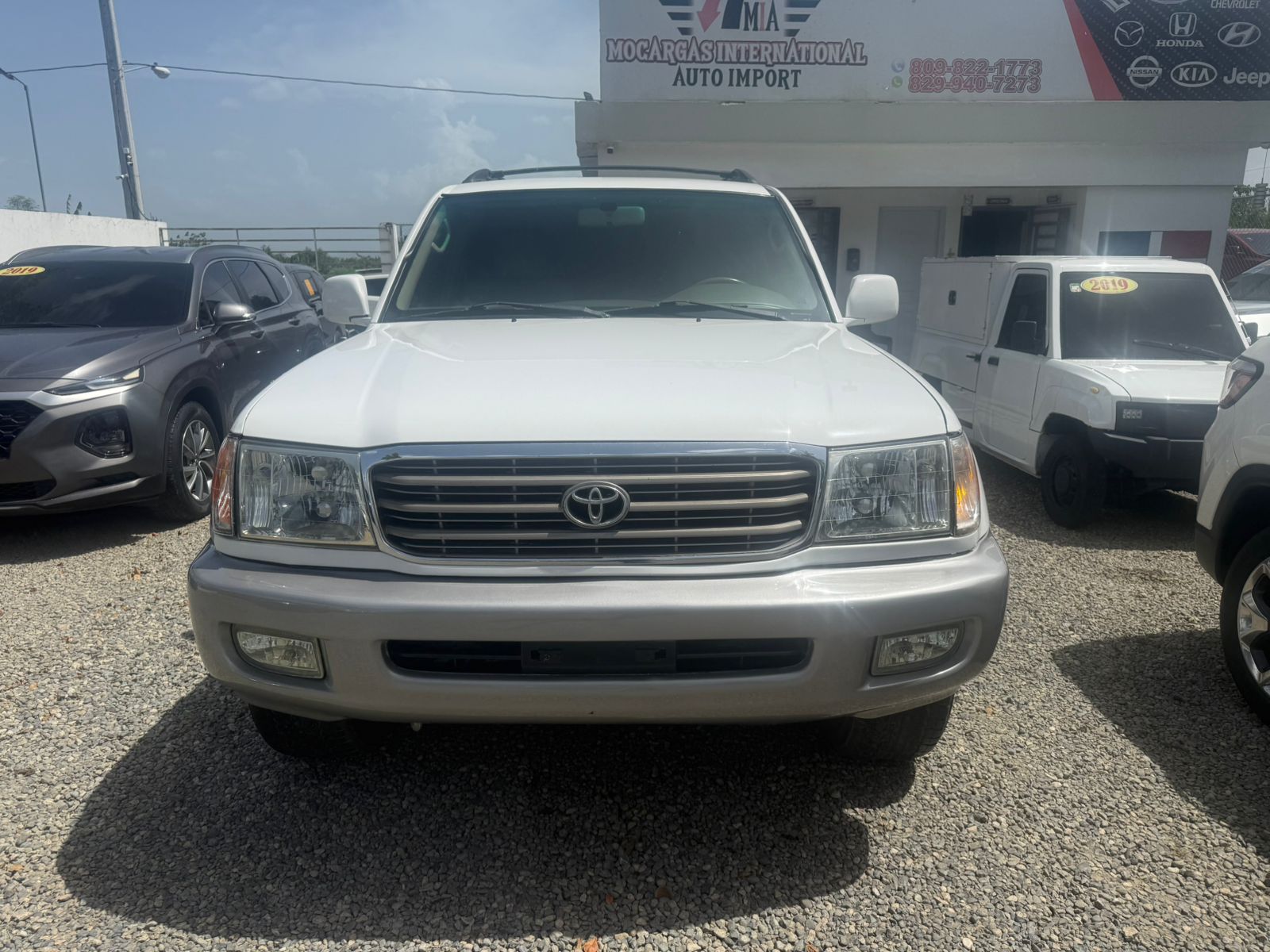 jeepetas y camionetas - Toyota land cruicer 2000 0