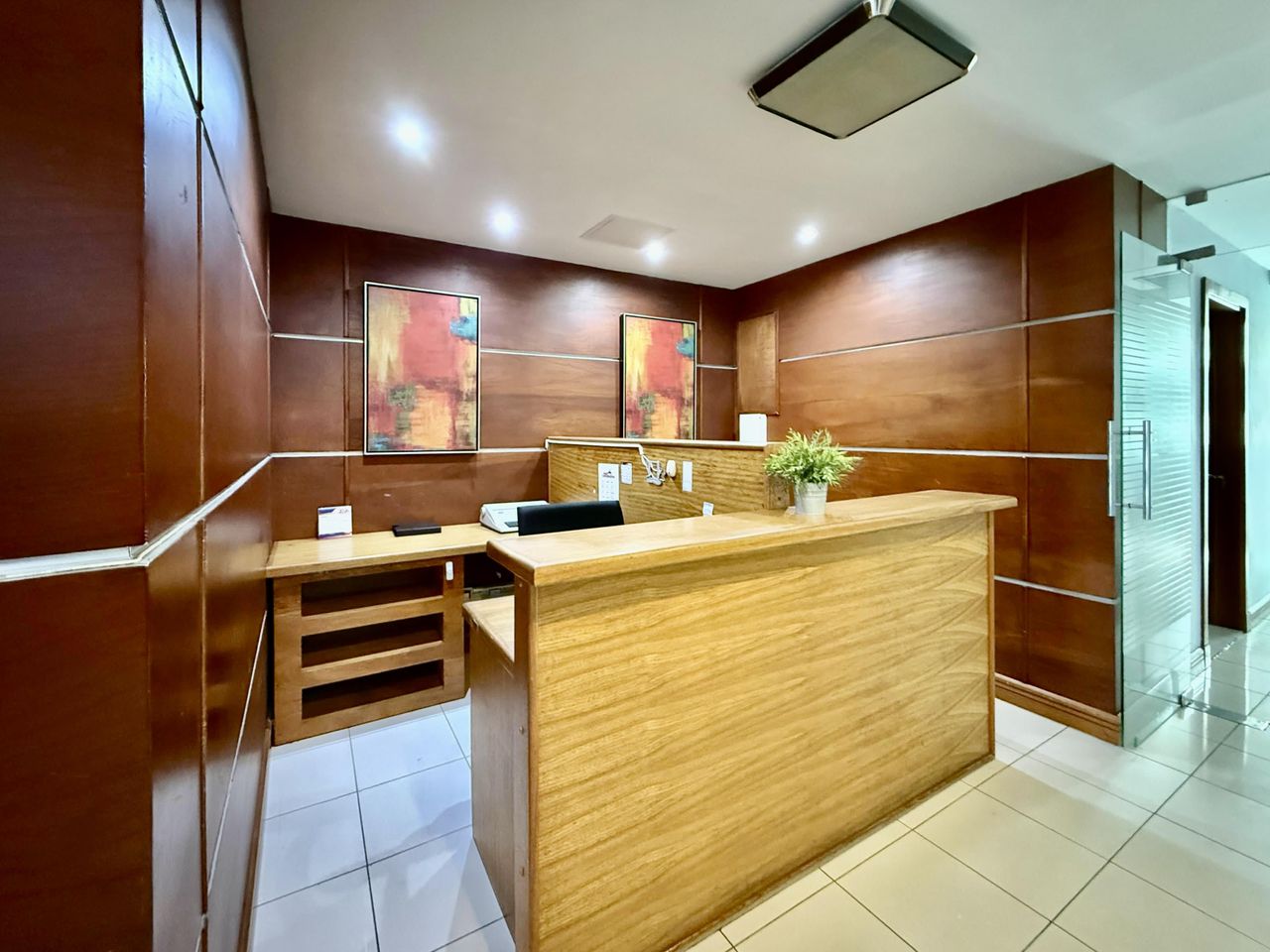 oficinas y locales comerciales - Oficina corporativo en Piantini  6