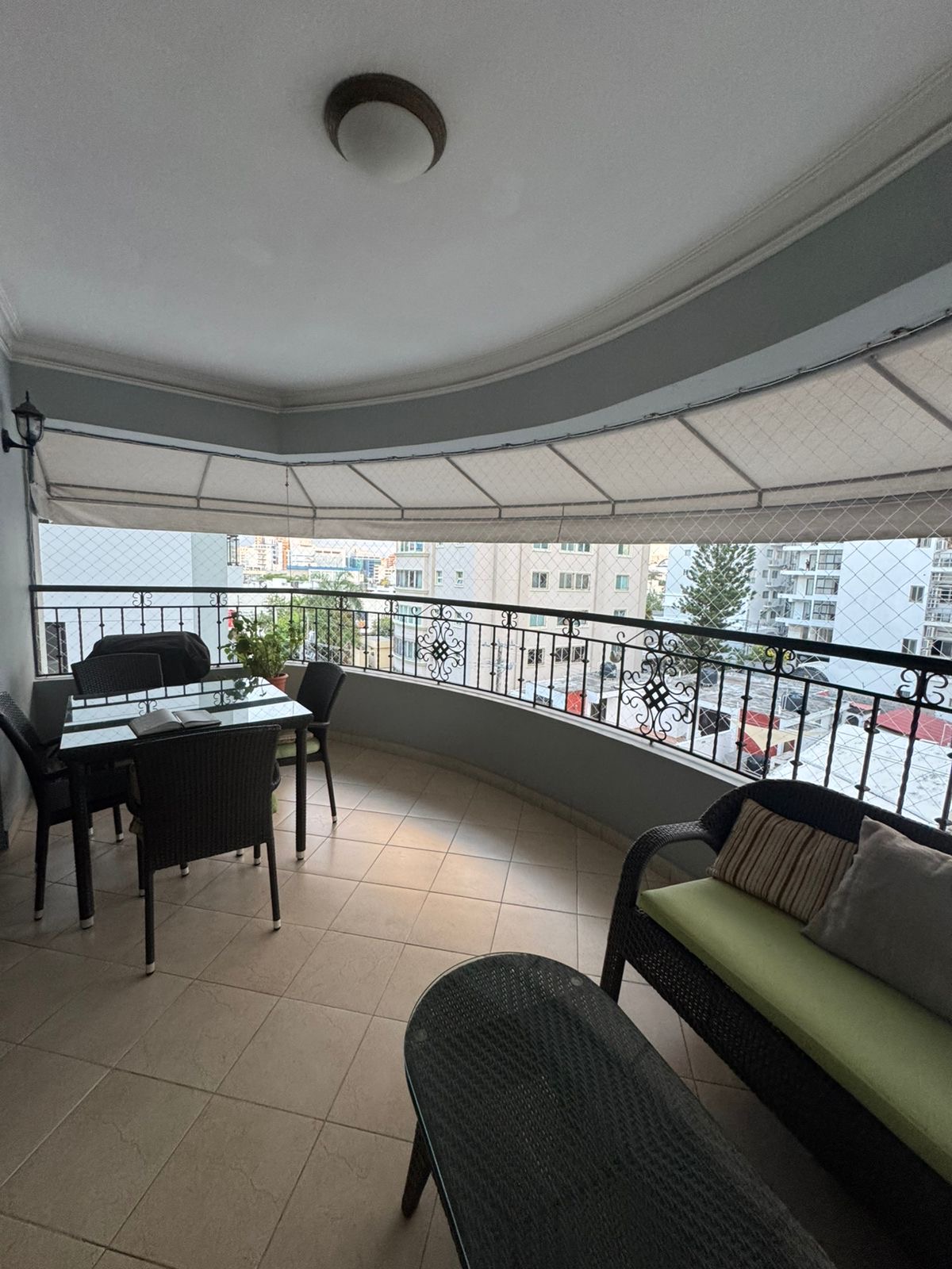 apartamentos - Apto Venta Serralles  piso 5  con 3 habitaciones 3 0