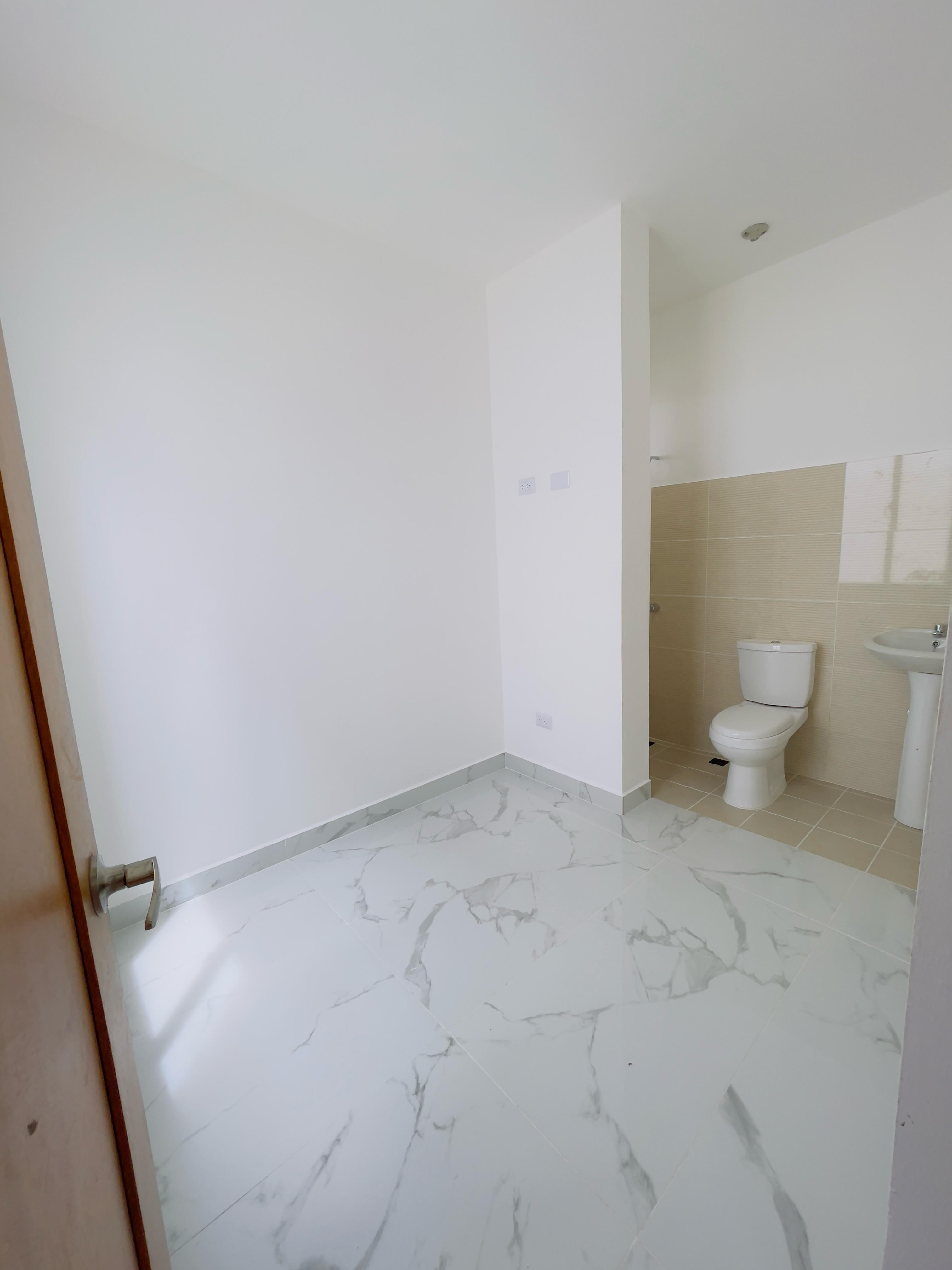 casas - Preciosa Casa Próximo Al Aeropuerto  4