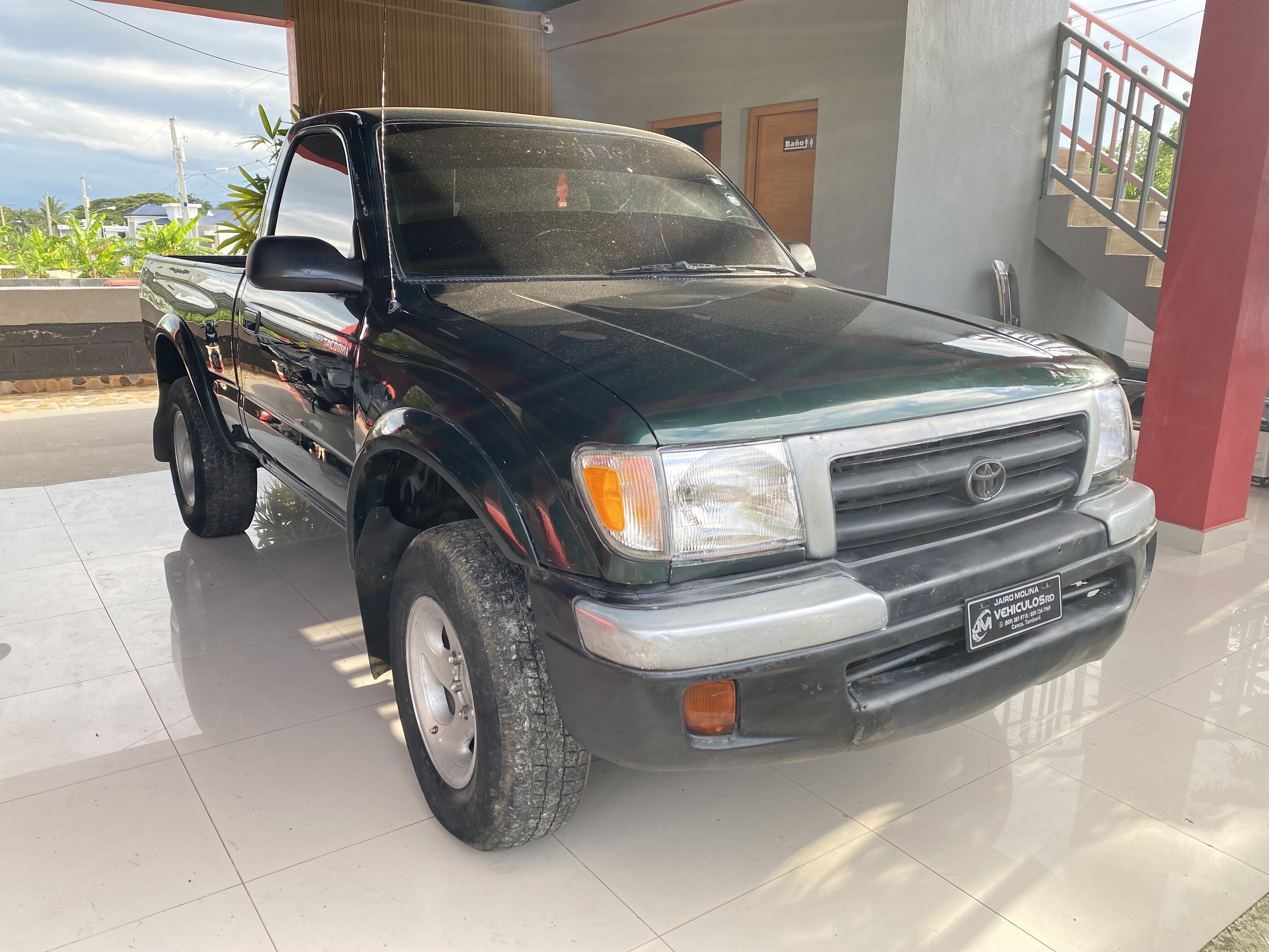 jeepetas y camionetas - TOYOTA TACOMA 4x2 2000 1