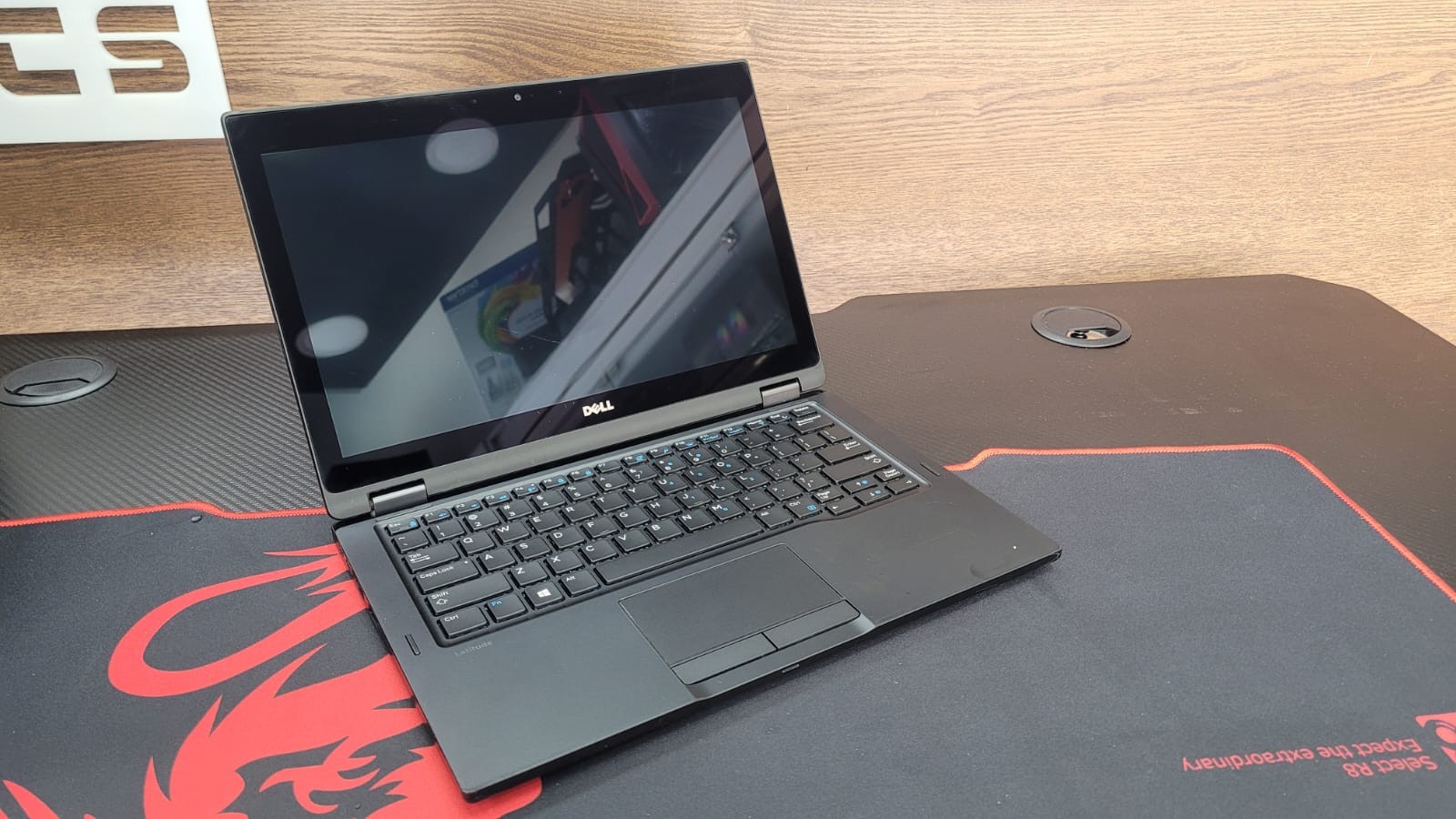 computadoras y laptops - Escritorio o Mesa Gamer , Incluye Mousepad , Porta vasos y Audifonos  0