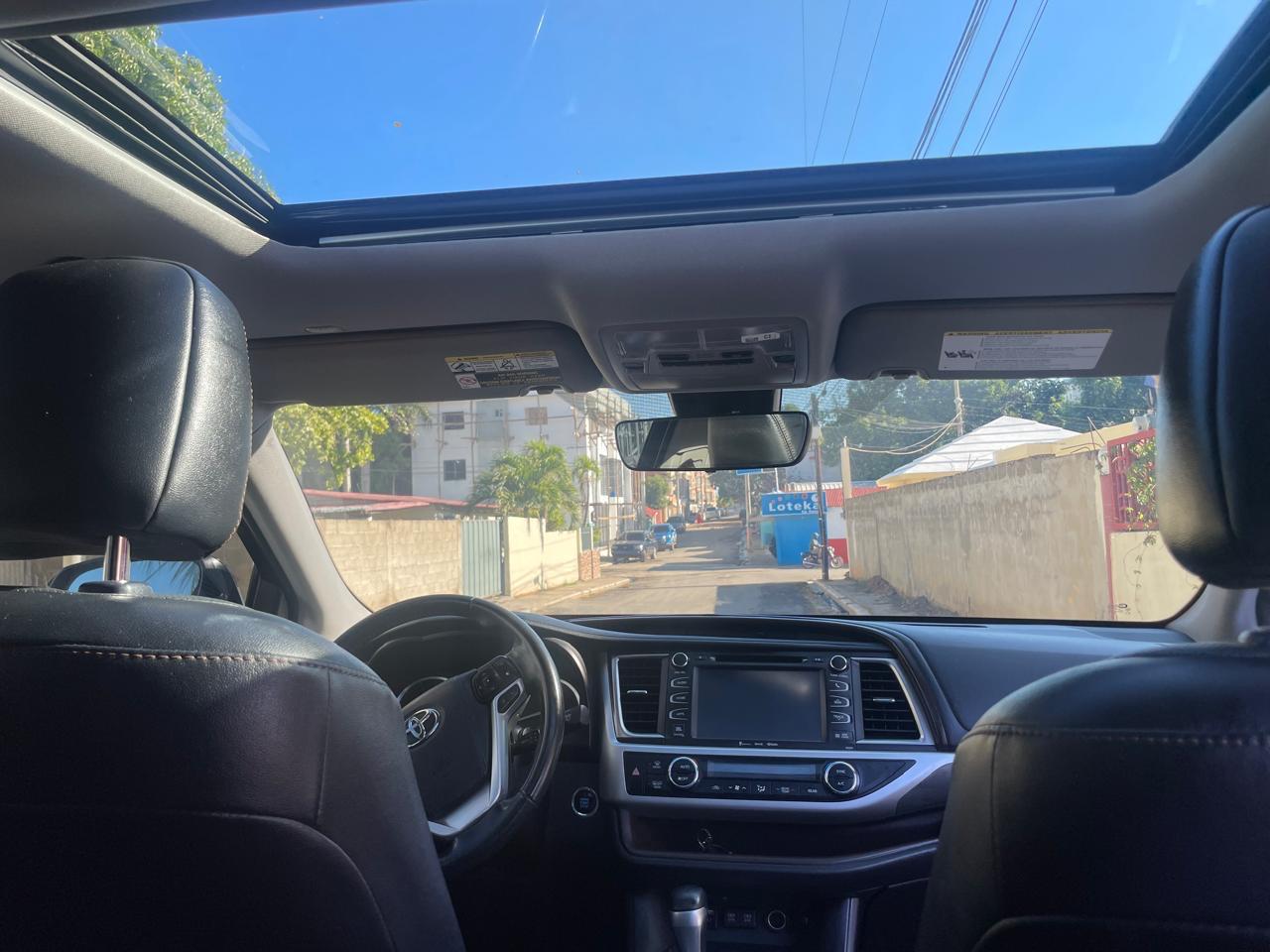 jeepetas y camionetas - Toyota Highlander limited. 4