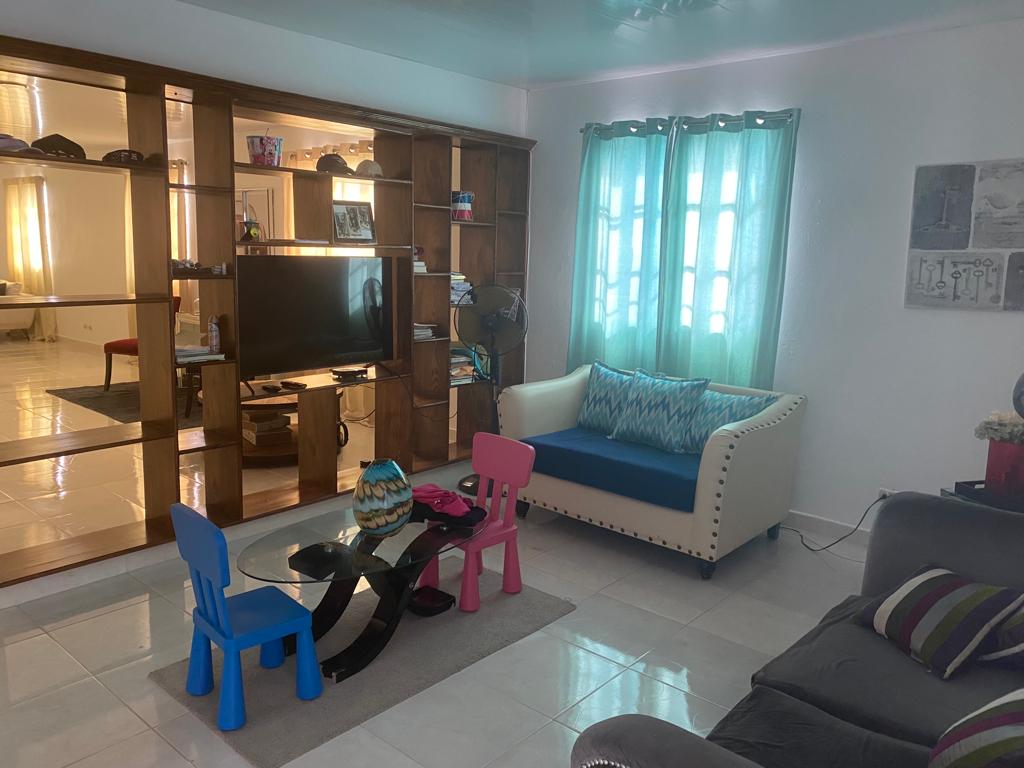 casas vacacionales y villas - Se Vende Villa Ubicada en Villa Riva, Duarte 3