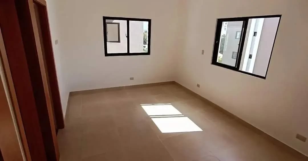 apartamentos - rento 4to piso en autopista duarte a 3 minutos del homs  3