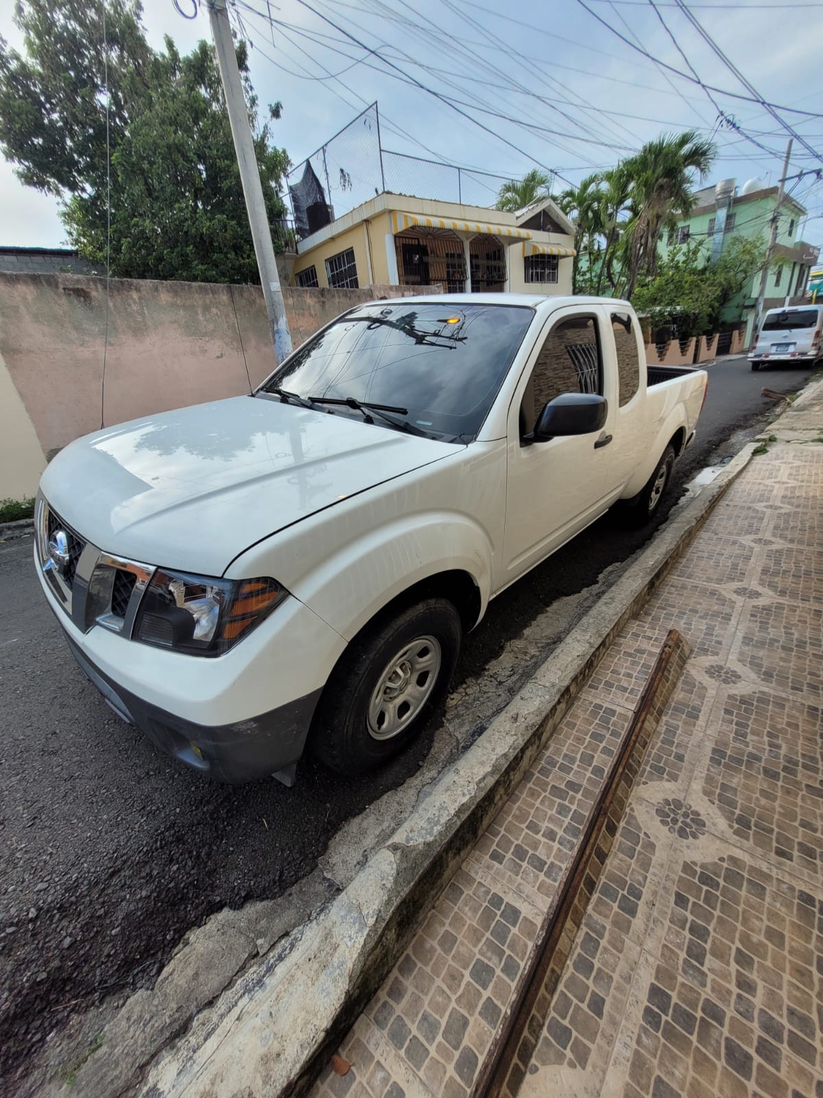 jeepetas y camionetas - Nissan Frontier 2014