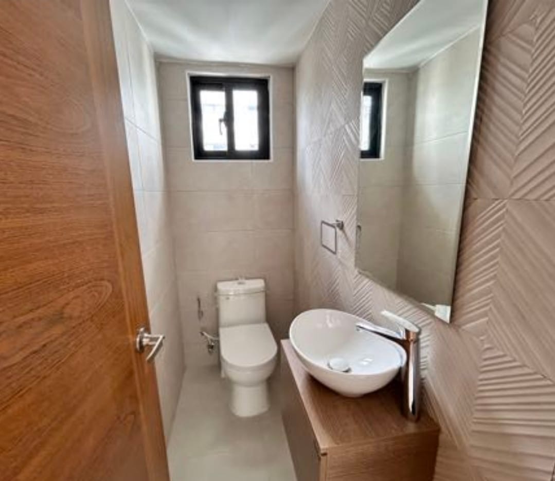 apartamentos - Vendo serralles piso 10 una hab 1.5 baños parqueo  7