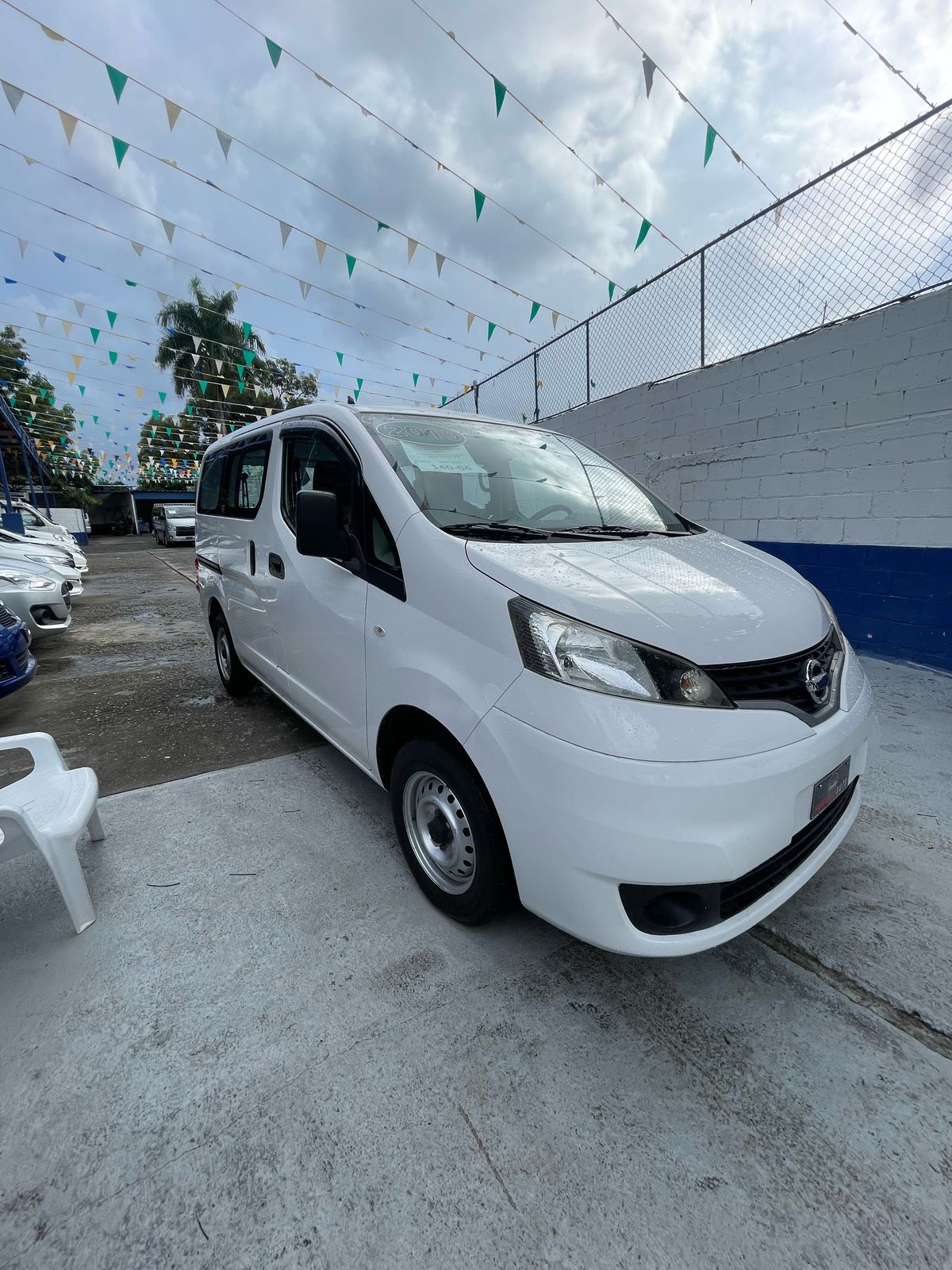 otros vehiculos - NISSAN NV200 VANETTE 1