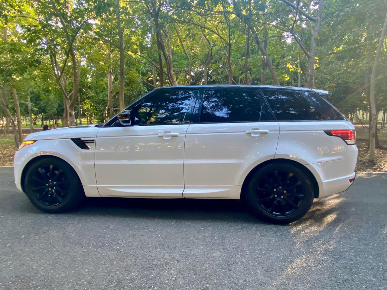 jeepetas y camionetas - LAND ROVER RANGE SUPERCHARGED 2016 V6 *NUEVA* 2