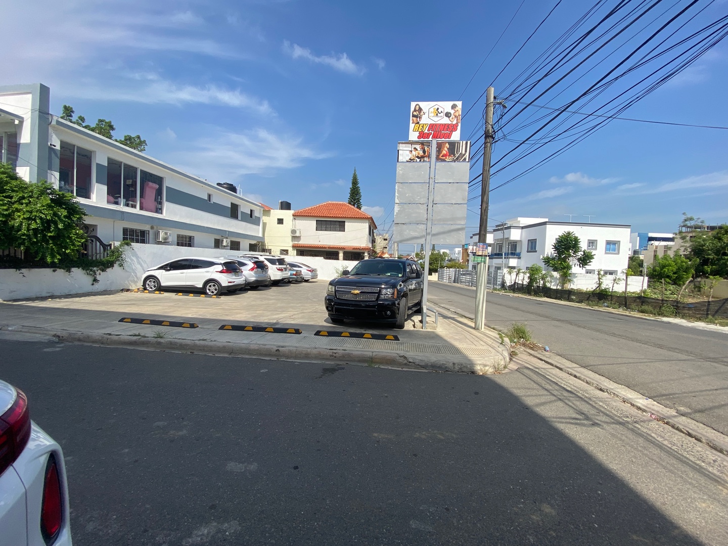 oficinas y locales comerciales - Local comercial en renta segundo nivel plaza Bolívar próximo a la padre las casa 6