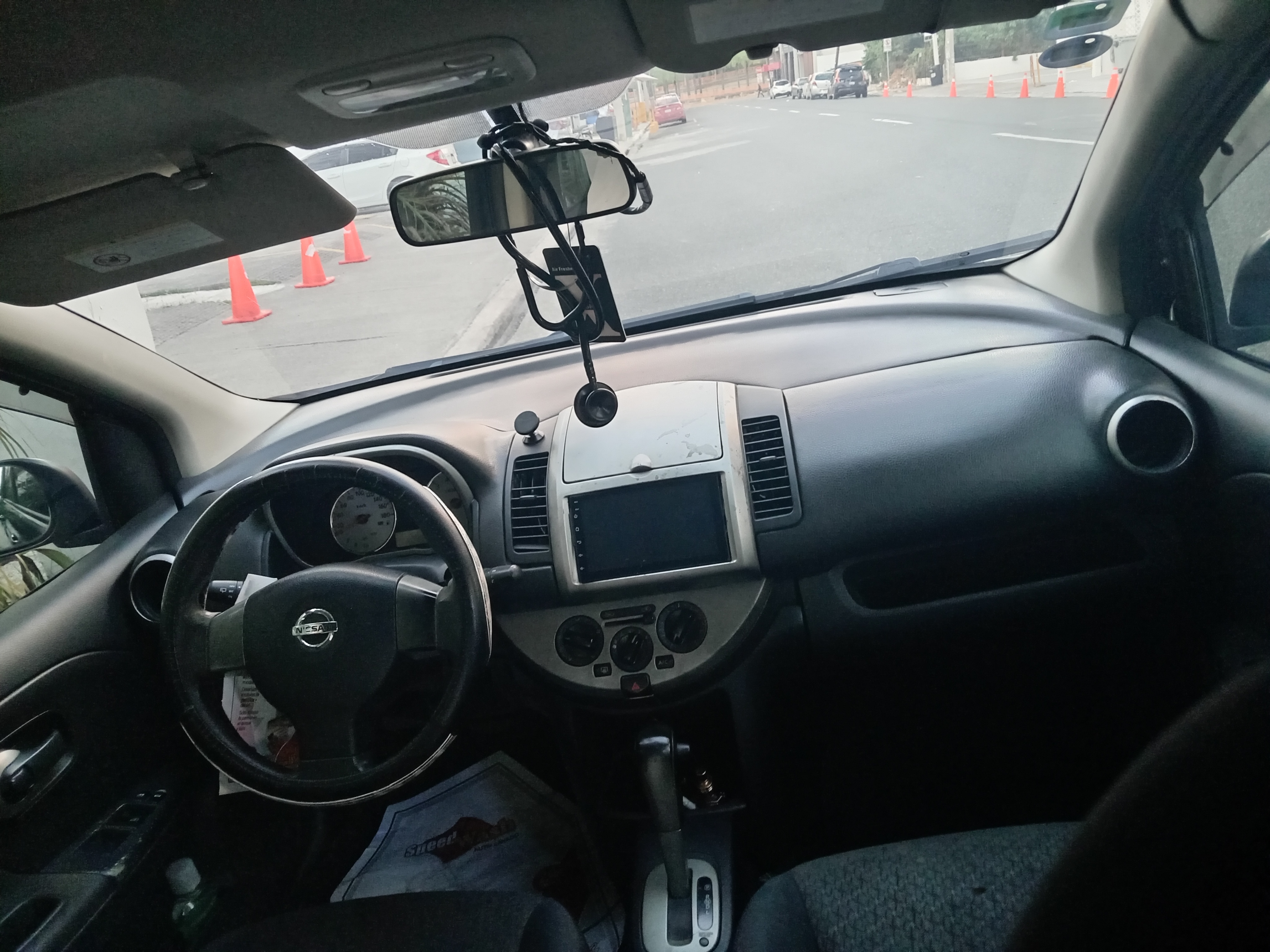 carros - Nissan Note 2012 (negociable)  3